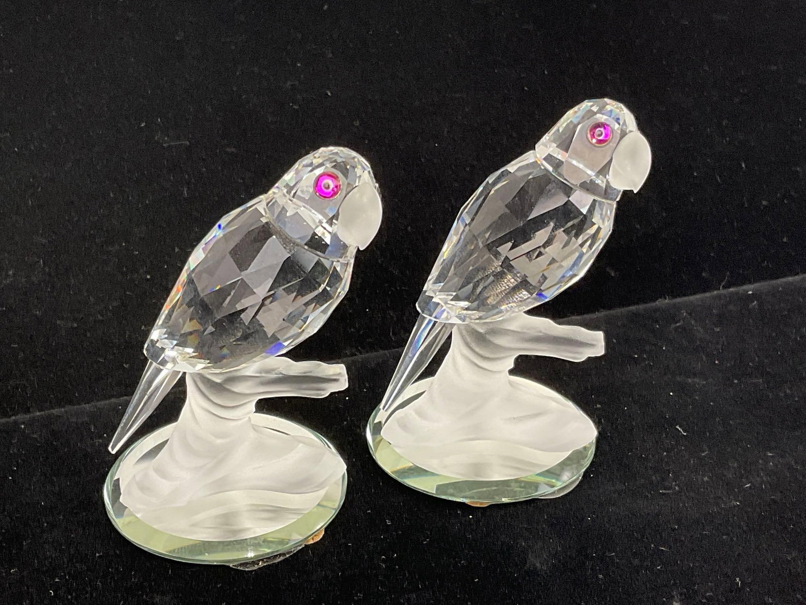Pair of Retired Swarovski Crystal Parrot Figurines, Up in the Trees Collection - 2