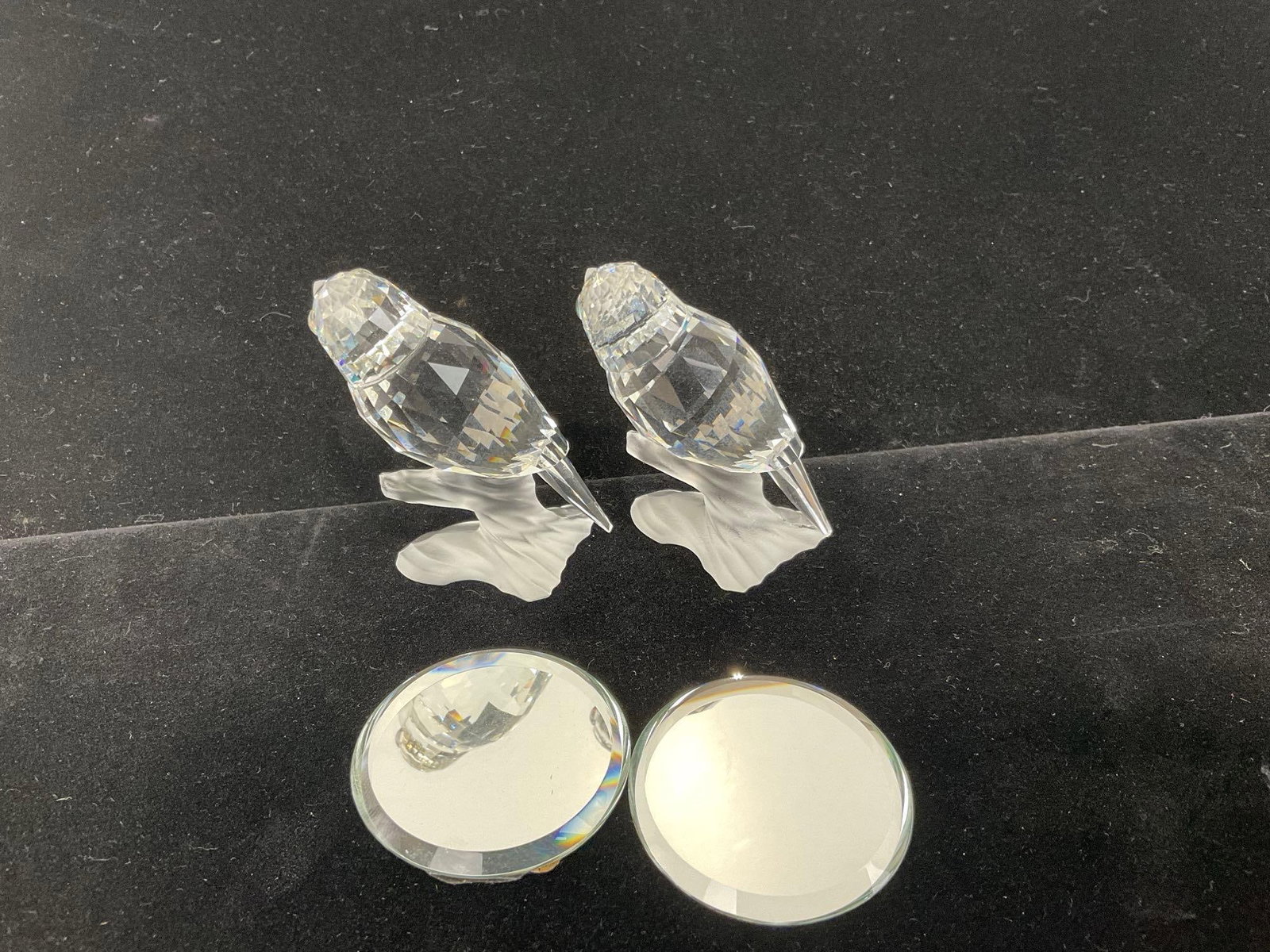 Pair of Retired Swarovski Crystal Parrot Figurines, Up in the Trees Collection - 3