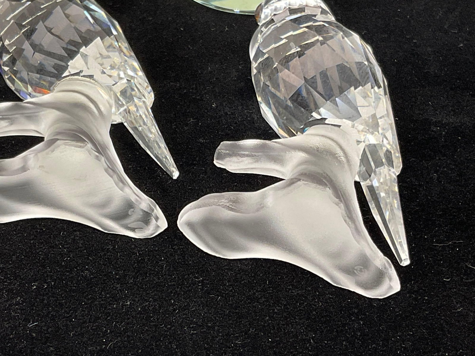 Pair of Retired Swarovski Crystal Parrot Figurines, Up in the Trees Collection - 4