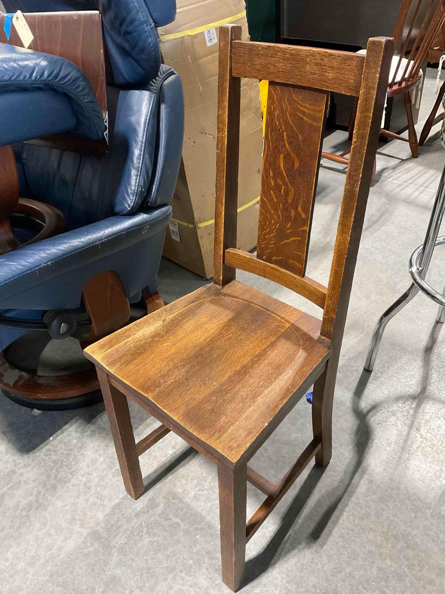 Handsome Antique Arts & Crafts Style Quarter Sawn Oak Wood Chair. Very Good Condition. See pics. - 3