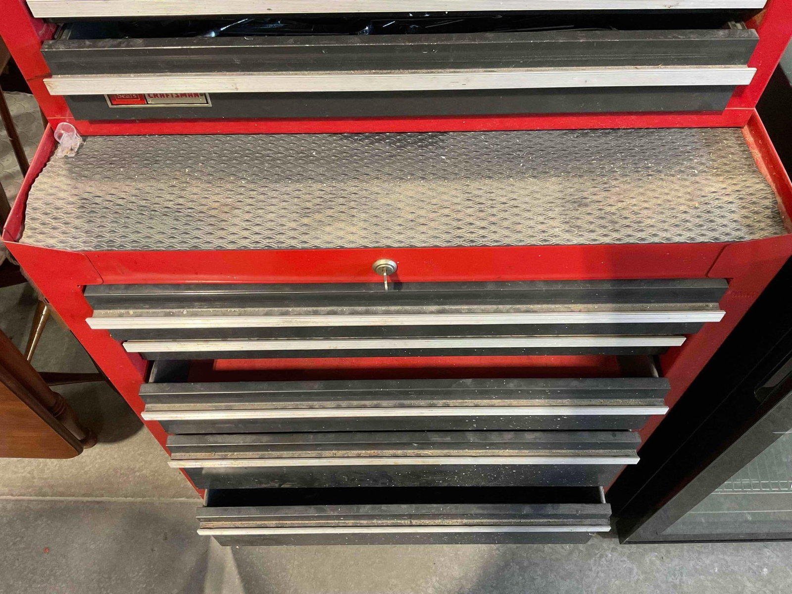 Red Metal Rolling Tool Chest w/ 13 Drawers, Keys & Contents. Good Condition. See pics. - 3