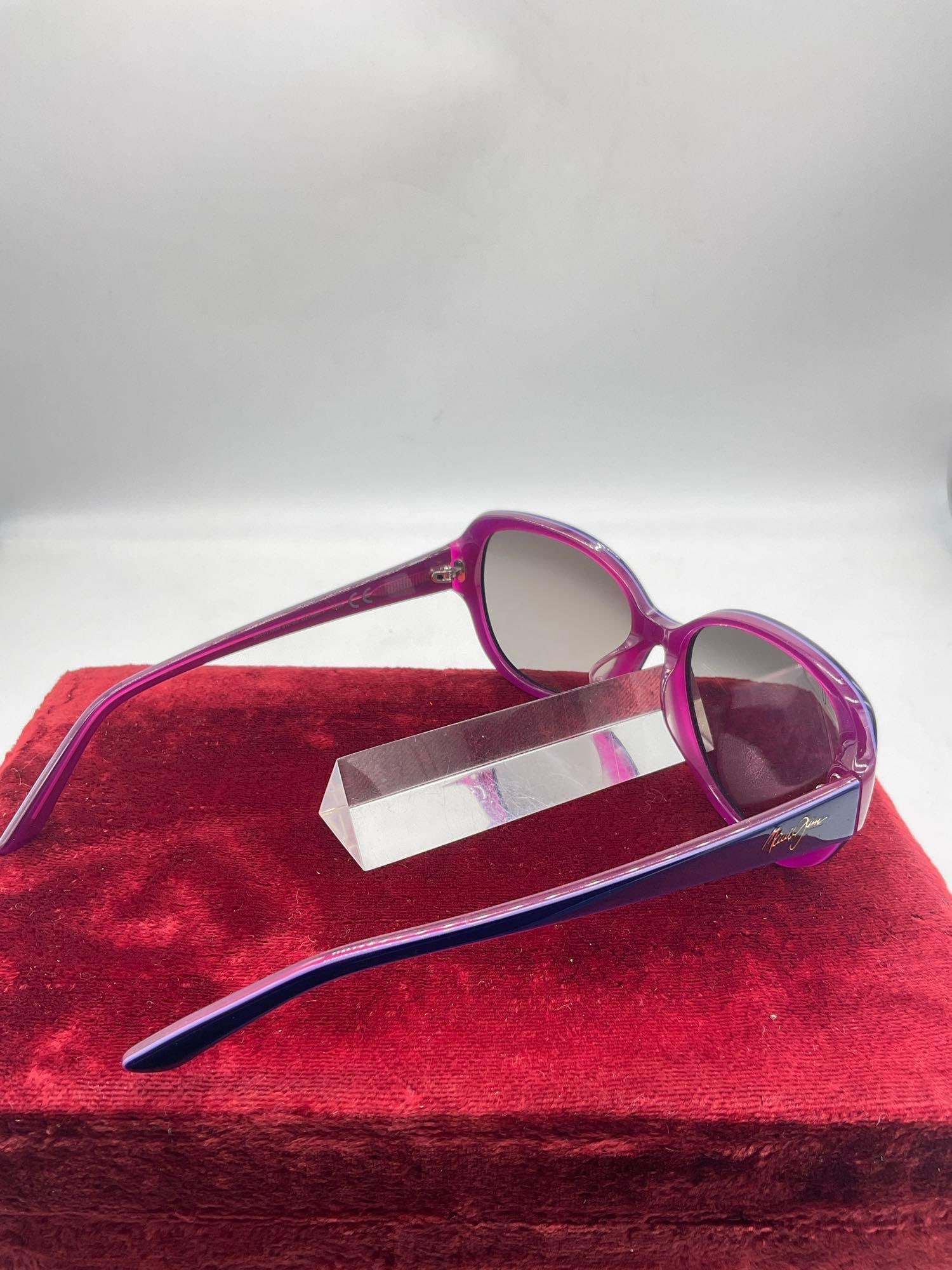 Pair of Vintage Maui Jim Womens Sunglasses w/ Dark Blue & purple Frames - 3