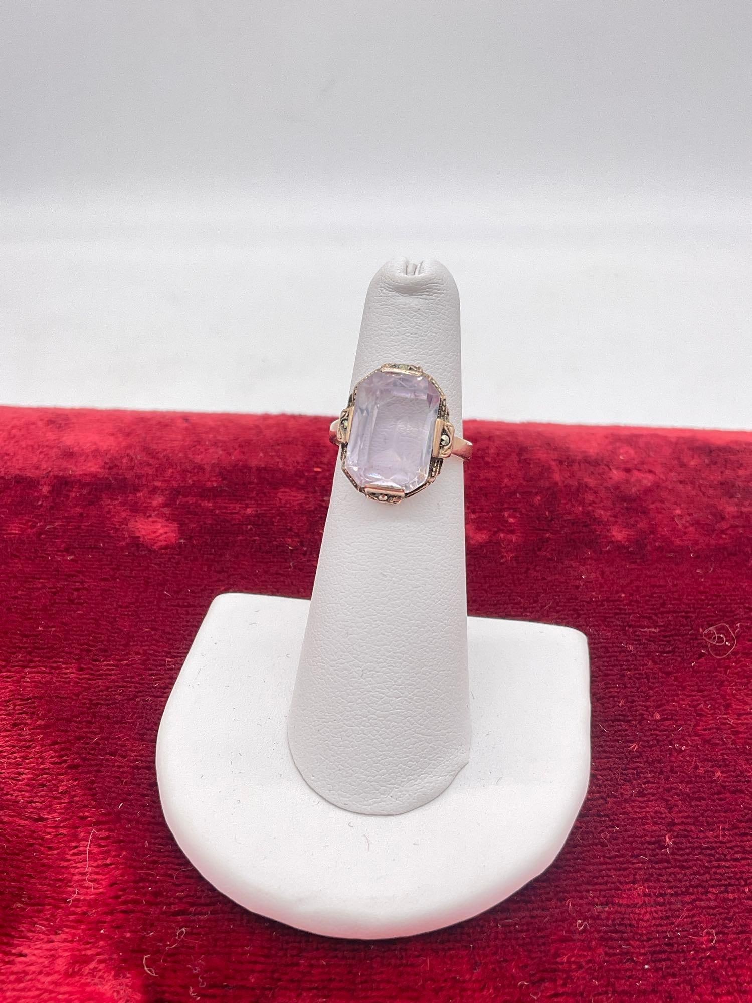 Vintage 8 K gold Womens ring with 5+ Ct Possible clear quartz Crystal setting sz 5 / 4.17 grams: c-5520