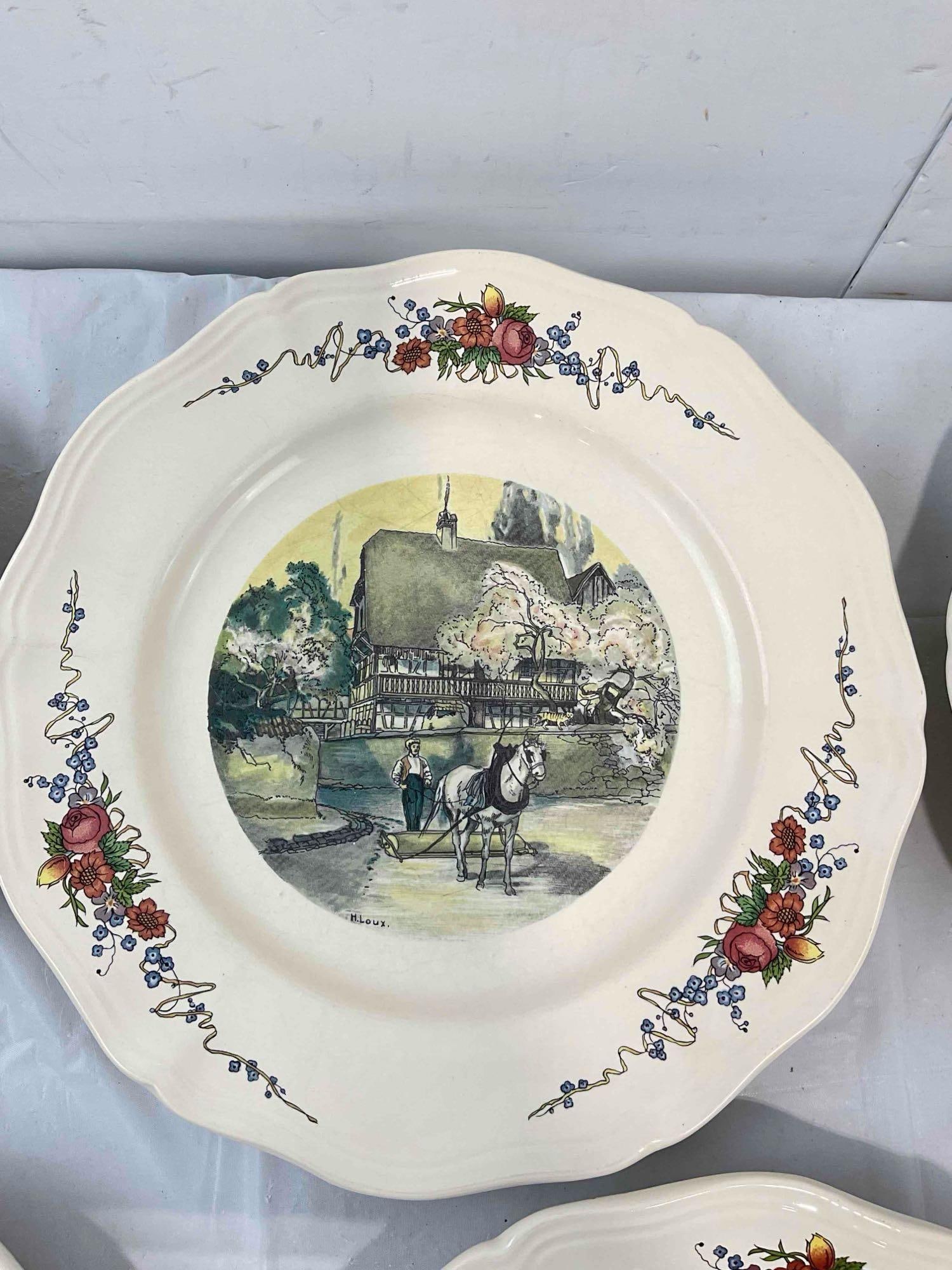 12 pcs Vintage Sarreguemines French Ceramic Salad Plates in Obernai Pattern. See pics & desc. - 12