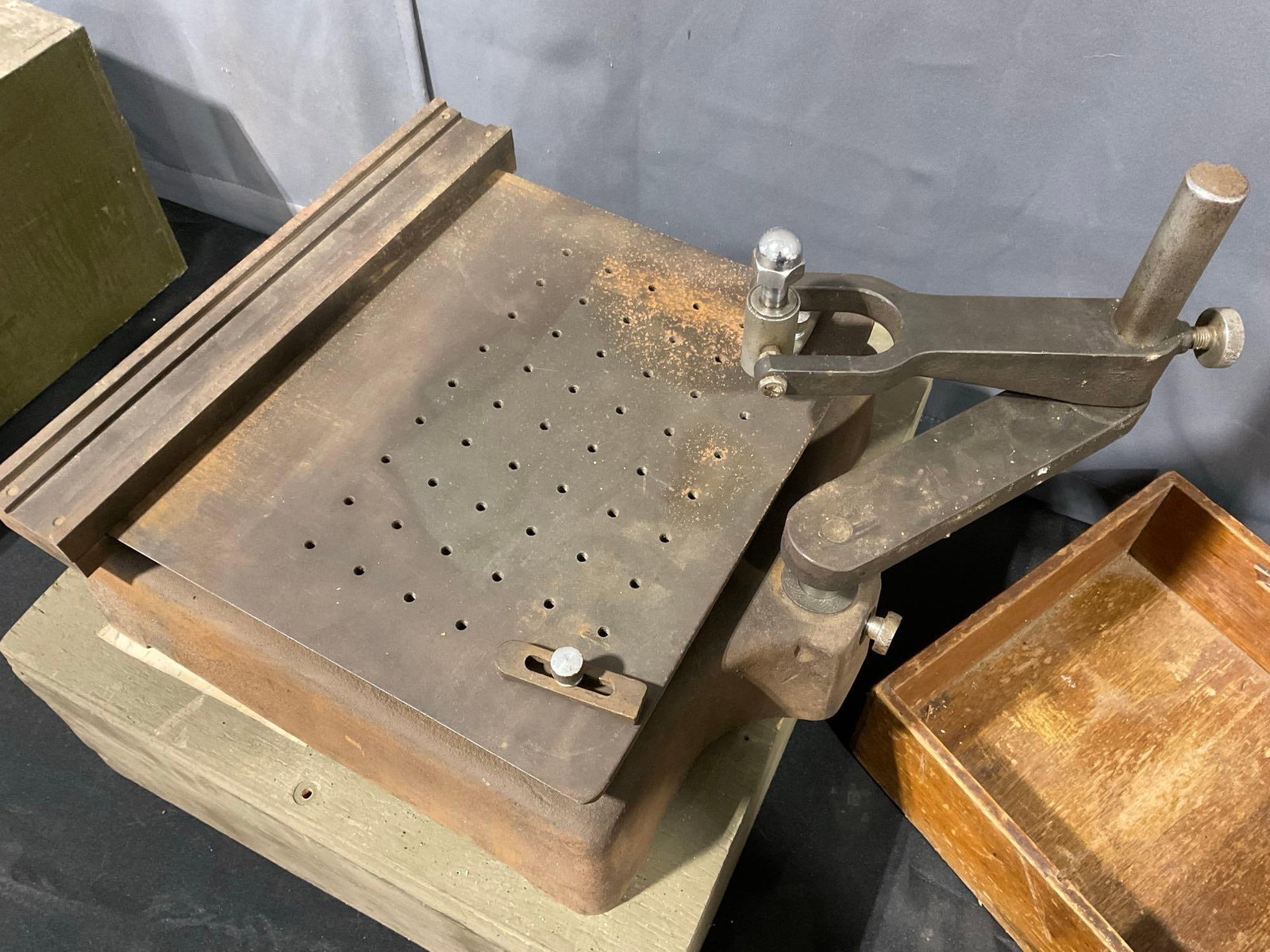 Heavy Cast Iron Mico Instrument #252 E.A. Kinsey Pantograph Engraving Machine - 3