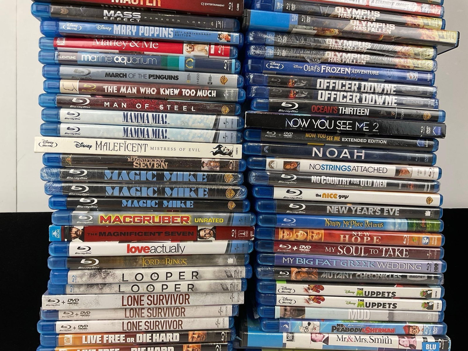 Set of 80+ Bluerays in cases, incl. The Mechanic, Mamma Mia!, Paul Blart Mall Cop, Looper & more - 3