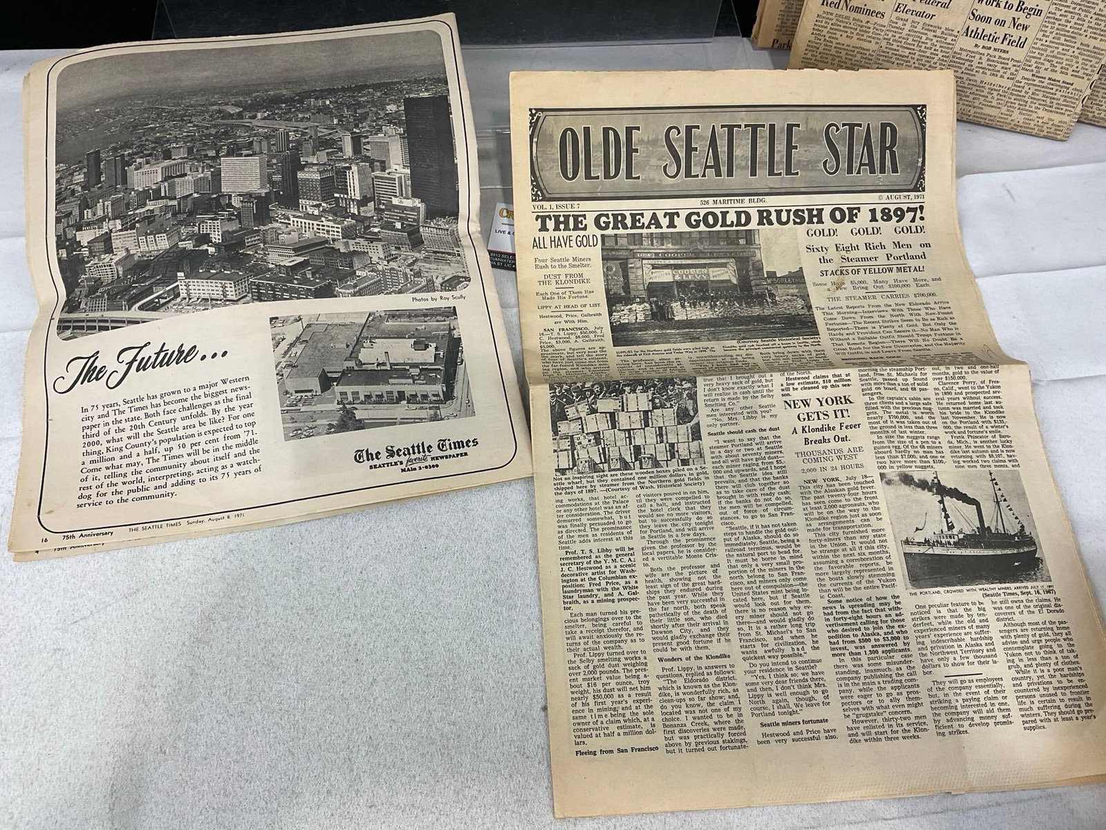 2 1900s Antique Books, 1962 Seattle Books, & set of 50s Newspapers, The Tacoma News Tribute - 7