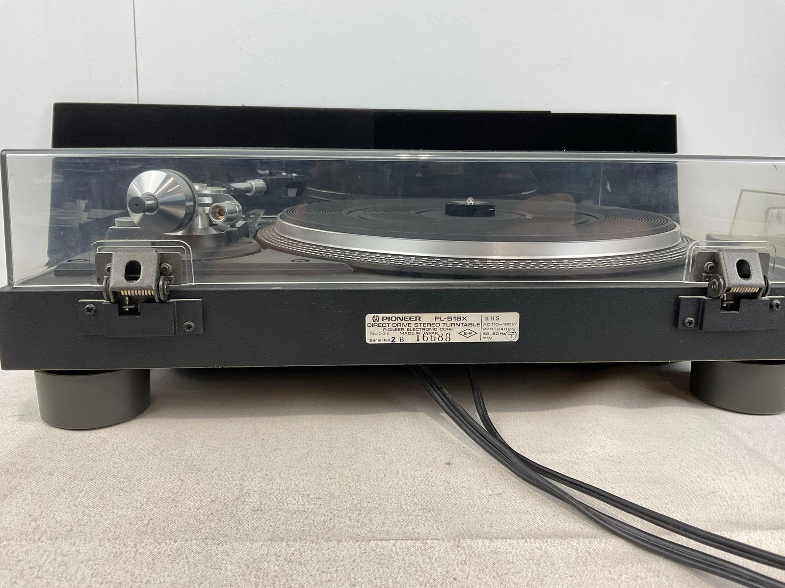 Pioneer Direct Drive Automatic Return model PL-518X, 7h x 18w x 15d inches - 4