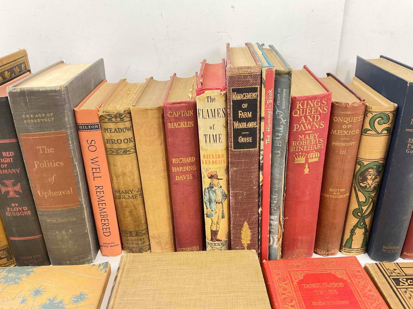33 pcs Vintage Book Collection, incl. Gone with the Wind, The Red Knight of Germany & More! - 4