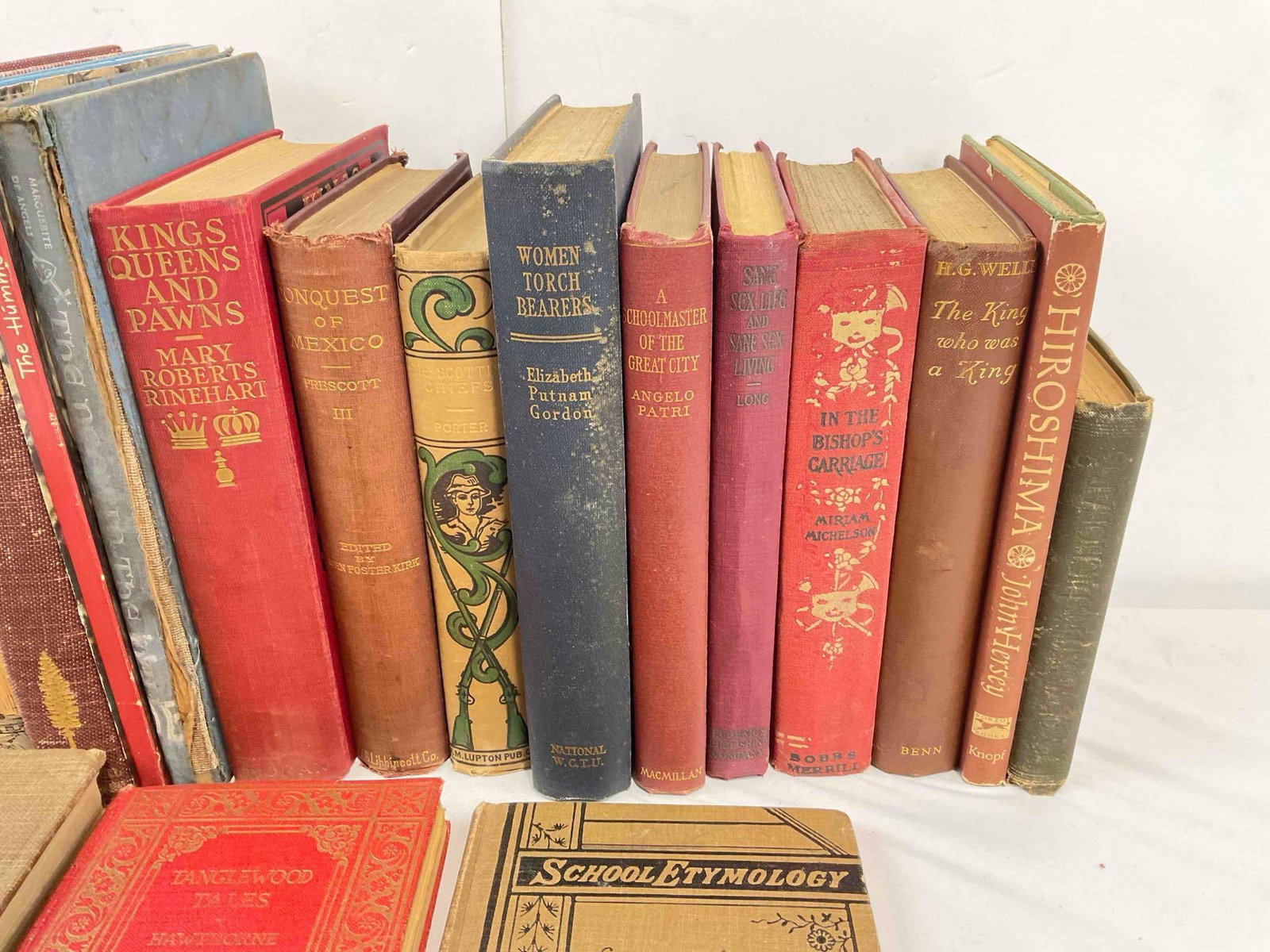 33 pcs Vintage Book Collection, incl. Gone with the Wind, The Red Knight of Germany & More! - 5