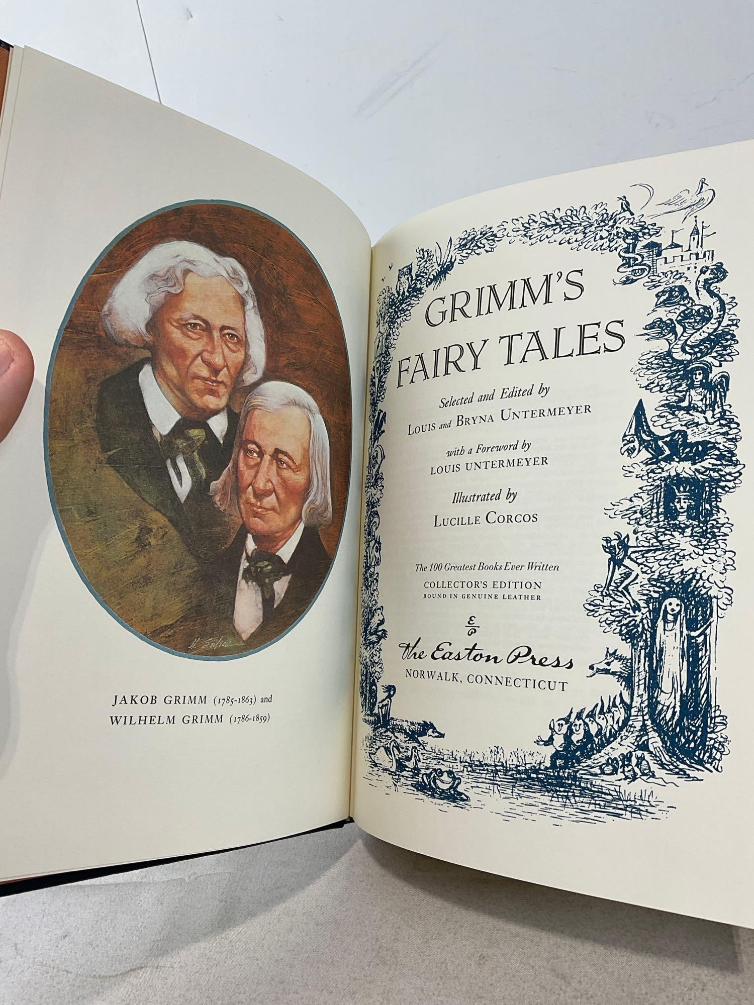 Pair of Easton Press Gold Leaf Hard Cover Books, Grimms Fairy Tales & Dracula by Bram Stoker - 4