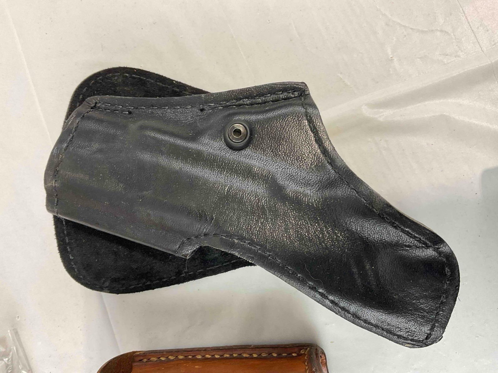 11 pcs Military Memorabilia, incl. Vintage Leather Holsters, Wood Plaques & More! See pics. - 13