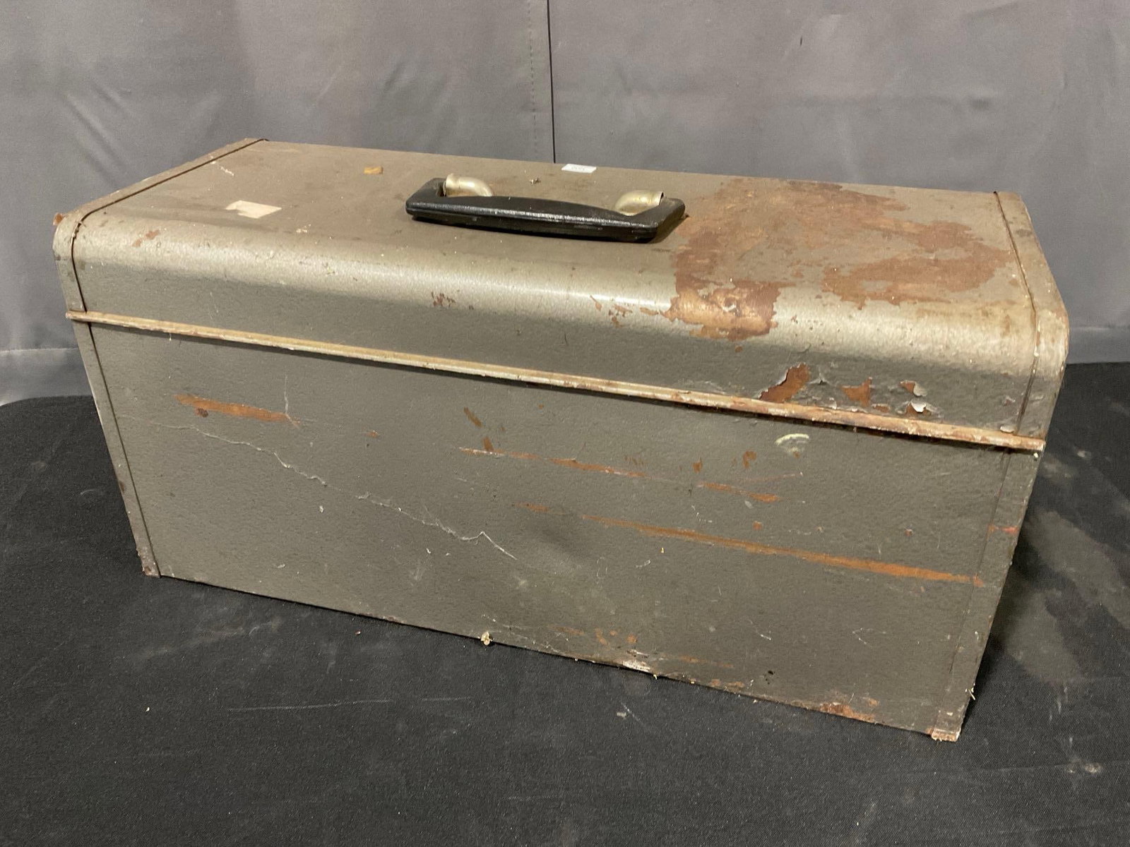 Set of 3 Toolboxes, 2 Craftsman, 1 Molded Plastic & Metal, & Snapon Tools Metal Box - 9