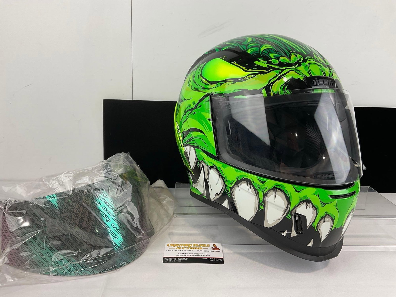Icon Airform Manikr Motorcycle Helmet, Size 2XL, Green monster design, w/extra visor: Appears to be in good shape. Like new, kept in storage, likely never worn. The piece measures approx 12h x 14w x 10d inches. See pics. E-5910