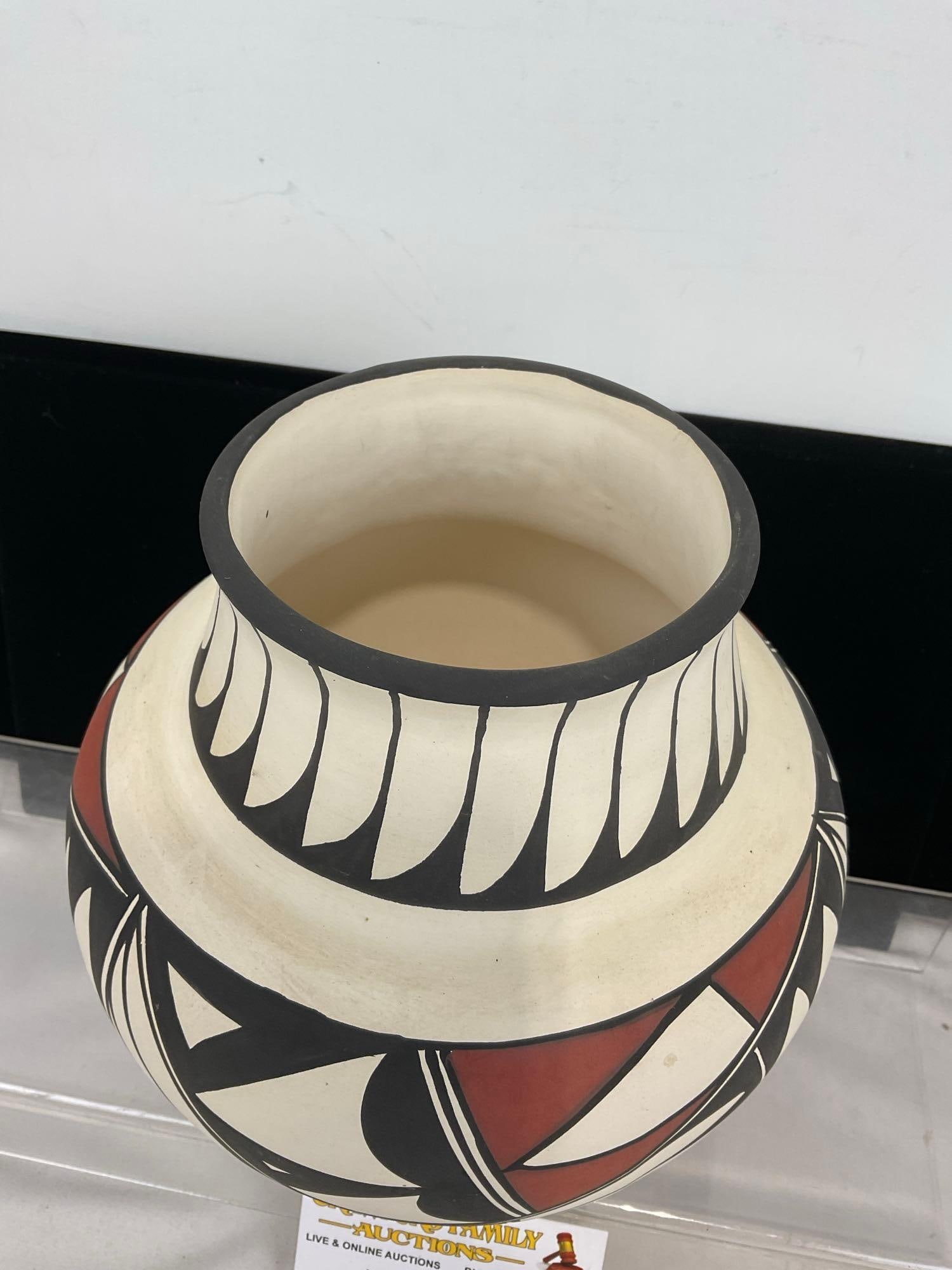 Sw Native American New Mexico Clay Acoma Vase, Orange/Black/Cream, Signed T.G. - 2