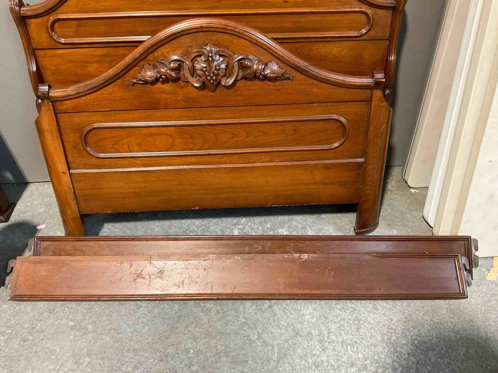 Sweet Antique Mahogany Wood Full Bed Frame w/ Carved Grape Motif. Good Condition. See pics. - 2