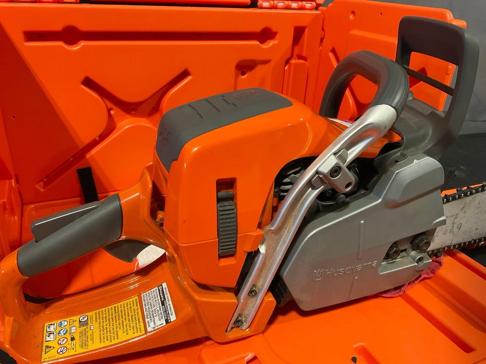 Husqvarna AutoTune 550XP Mark II Chainsaw, 50cc engine, X-Force Blade w/case - 3