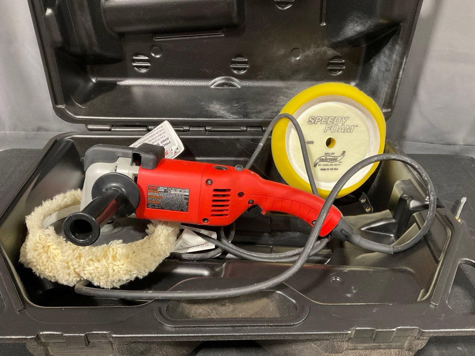 Milwaukee 7 in Polisher, cat.no.5540, tested & working w/MSA molded plastic case (1 of 4)