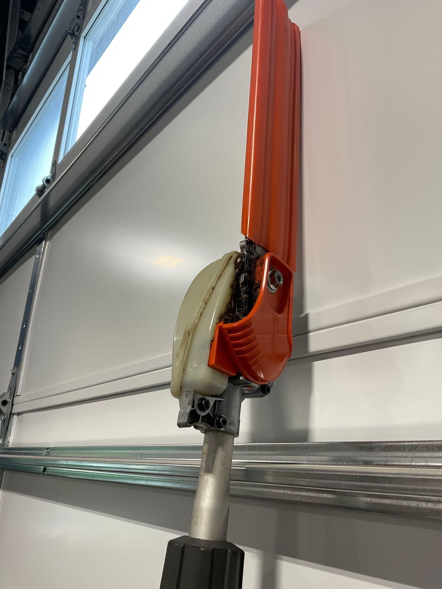 Husqvarna 525PT5S Gas Powered Tree Trimmer, Extendable, almost 10ft long - 3