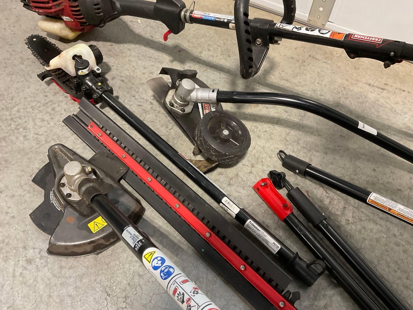 Craftsman Speed Start Weedwacker, Gas Trimmer, w/many attachments, Limber, Mulcher, Edger & more - 3
