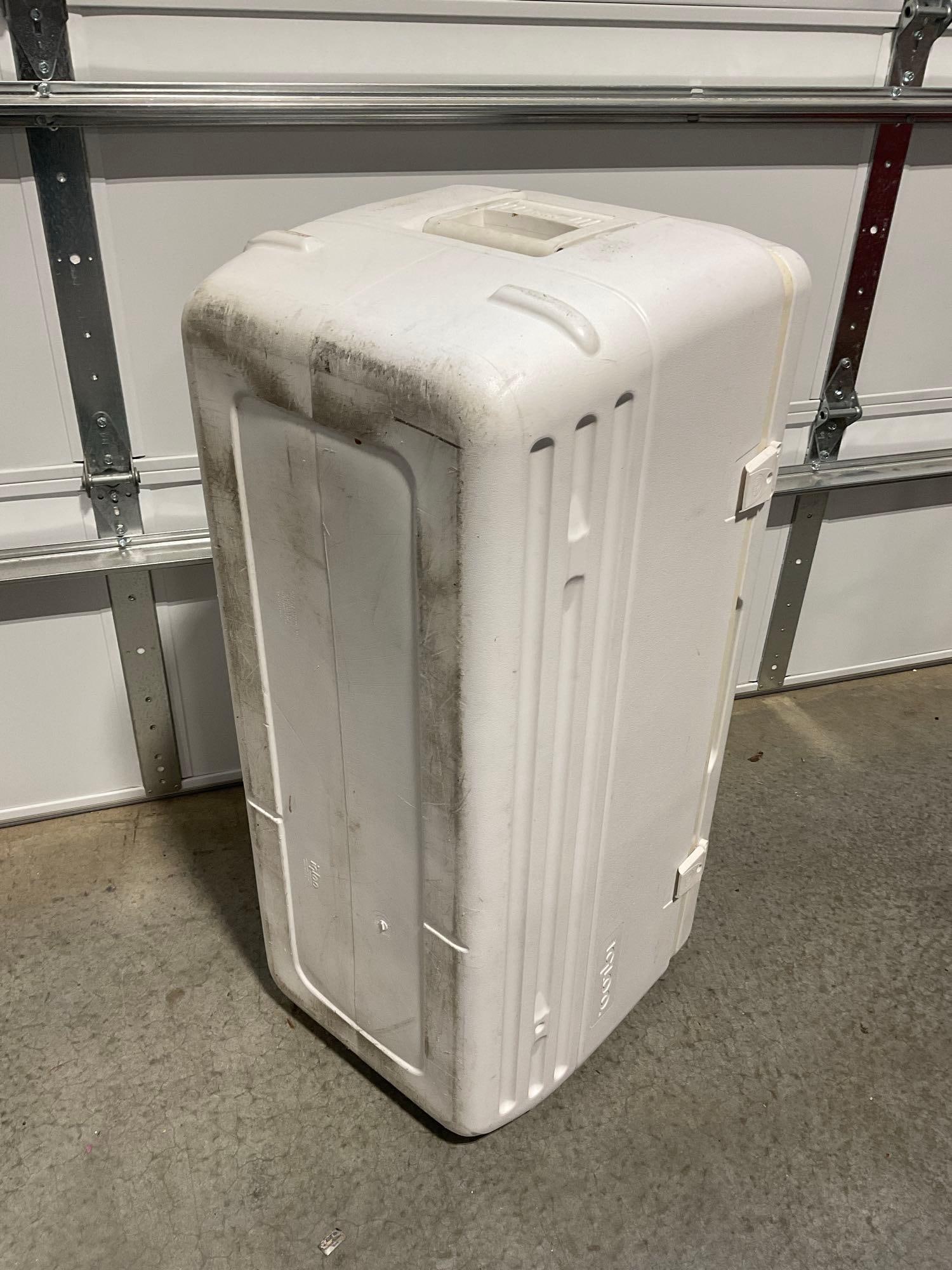 Igloo Quick & Cool 150 Quart Hardsided Chest Cooler, in white, 24h x 42w x 19d inches - 4