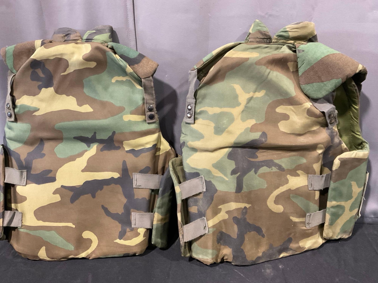 Pair of Fragmentation Protective Vest Body Armors, Size Medium, 37-41 inch chest - 2
