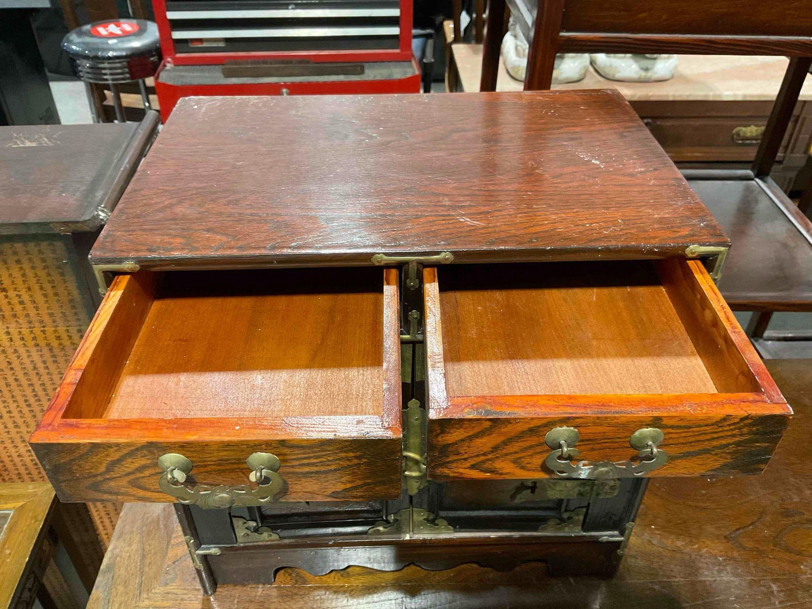 Vintage Asian Style Wood Jewelry Box w/ 2 Drawers, Cupboard & Lovely Brass Details. See pics. - 4