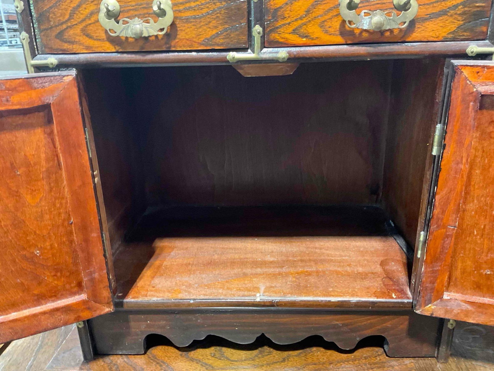 Vintage Asian Style Wood Jewelry Box w/ 2 Drawers, Cupboard & Lovely Brass Details. See pics. - 5