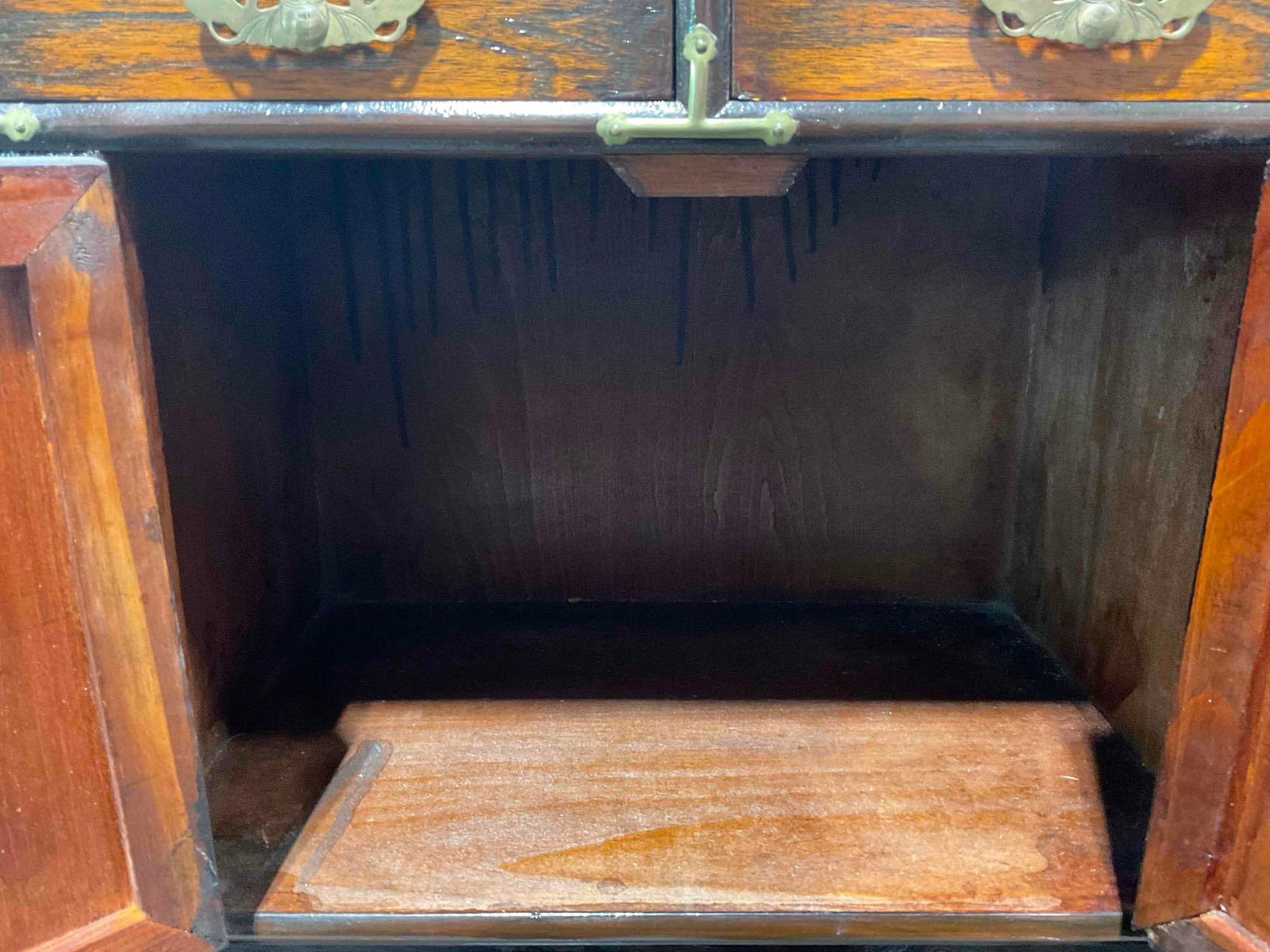 Vintage Asian Style Wood Jewelry Box w/ 2 Drawers, Cupboard & Lovely Brass Details. See pics. - 5