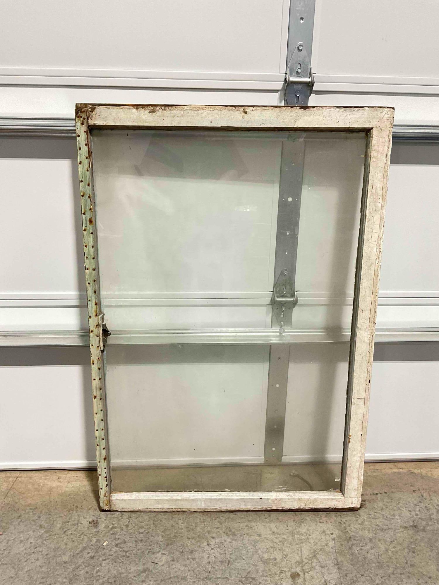 Vintage Large Reclaimed Glass Window Pane in Wood Frame. Measures 31" x 46" x 2" See pics.: Vintage Large Reclaimed Glass Window Pane in Wood Frame. Measures 31" x 46" x 2" has wear indicative of age and use, needs a cleaning, condition is otherwise fair. dM-5880 *Freight Required if