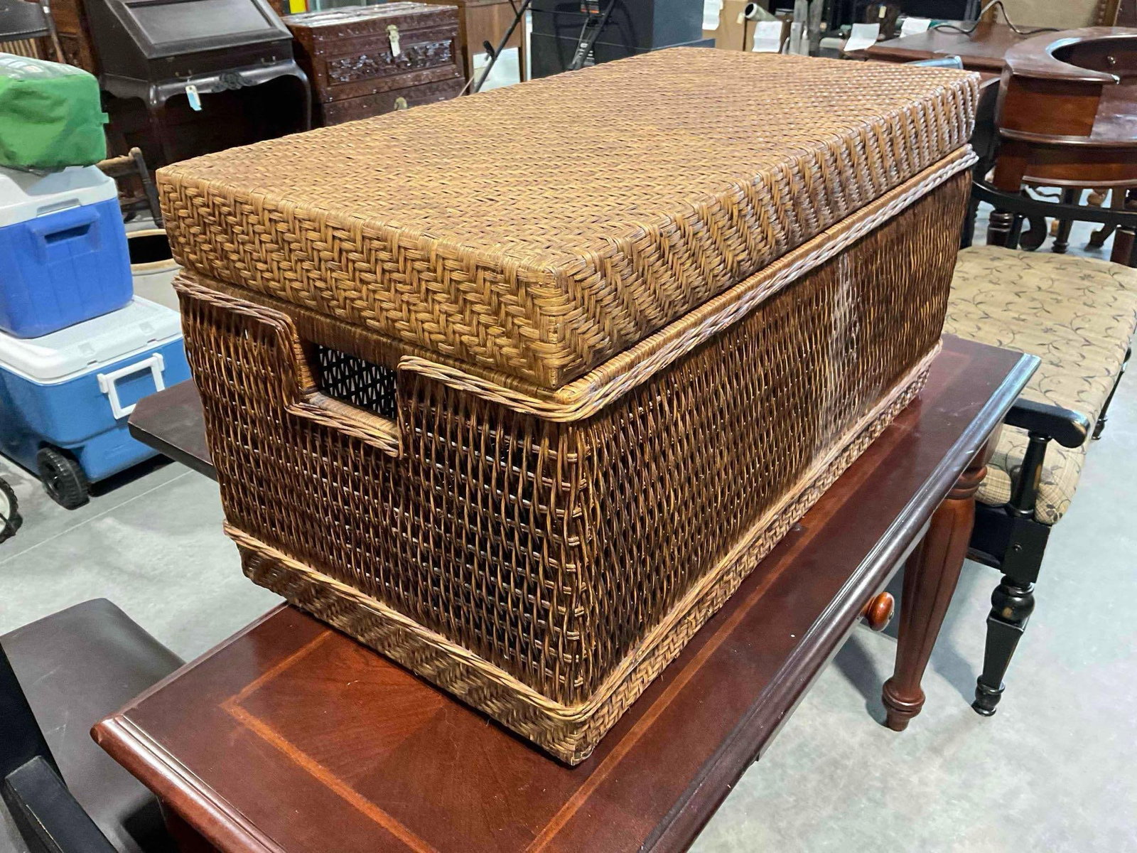 Vintage Woven Wicker Blank Chest Trunk. Fair Condition. See pics. - 2