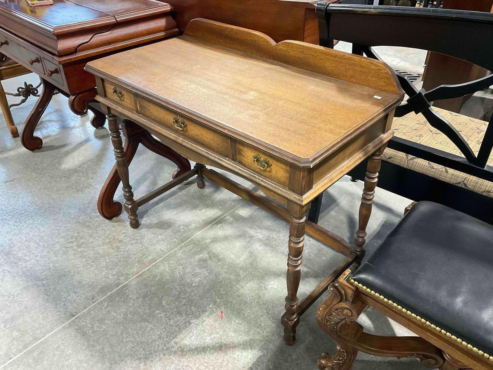 Vintage Mahogany? Finish Wood Writing Desk w/ 3 Drawers. Measures 37" x 19" x 32" Good Condition. - 2
