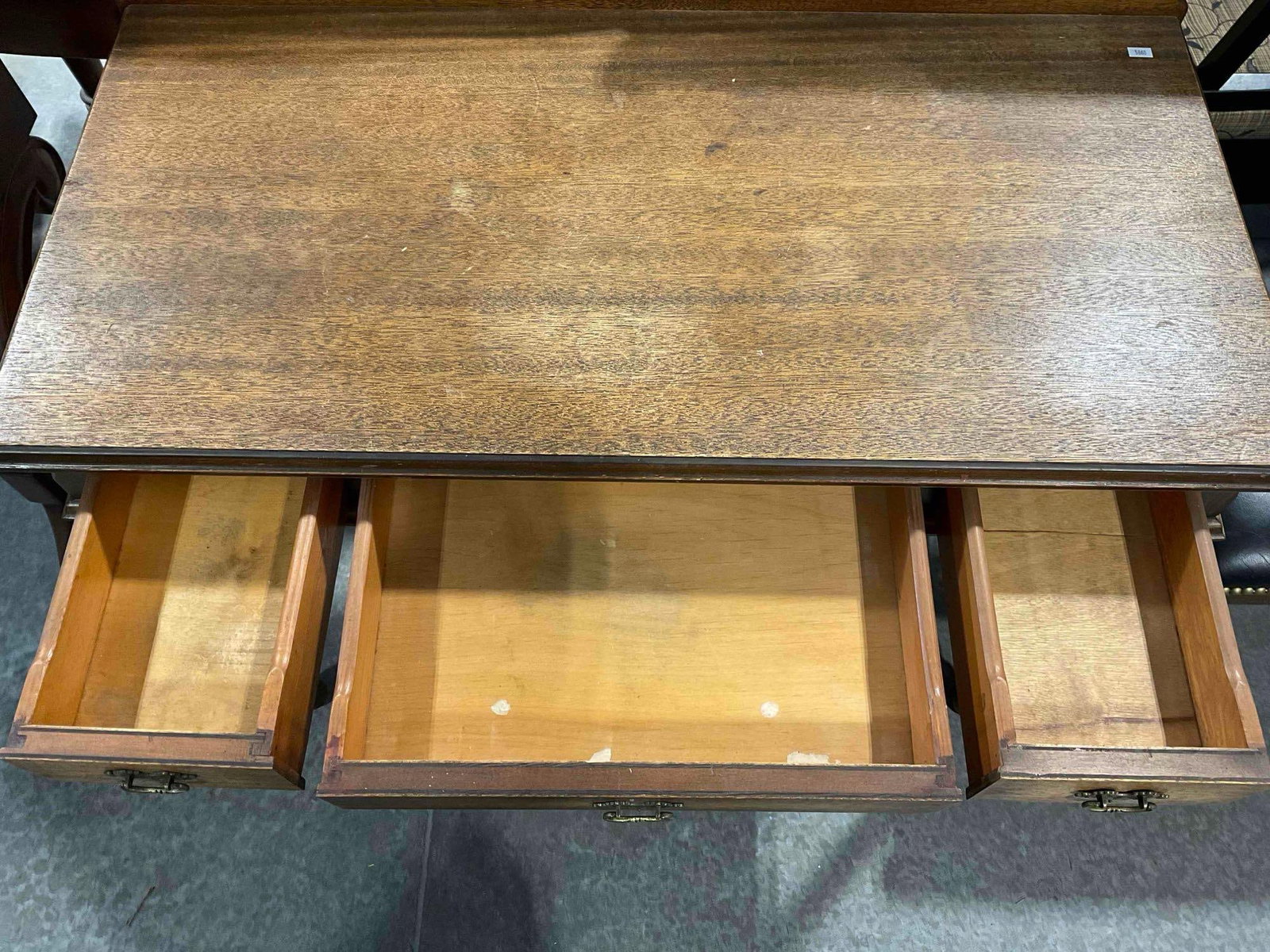 Vintage Mahogany? Finish Wood Writing Desk w/ 3 Drawers. Measures 37" x 19" x 32" Good Condition. - 5