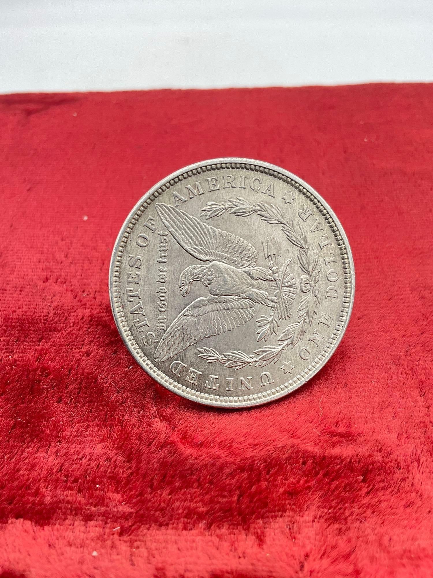 Antique 1921 Silver Morgan Dollar coin is in nice condition see pics - 3