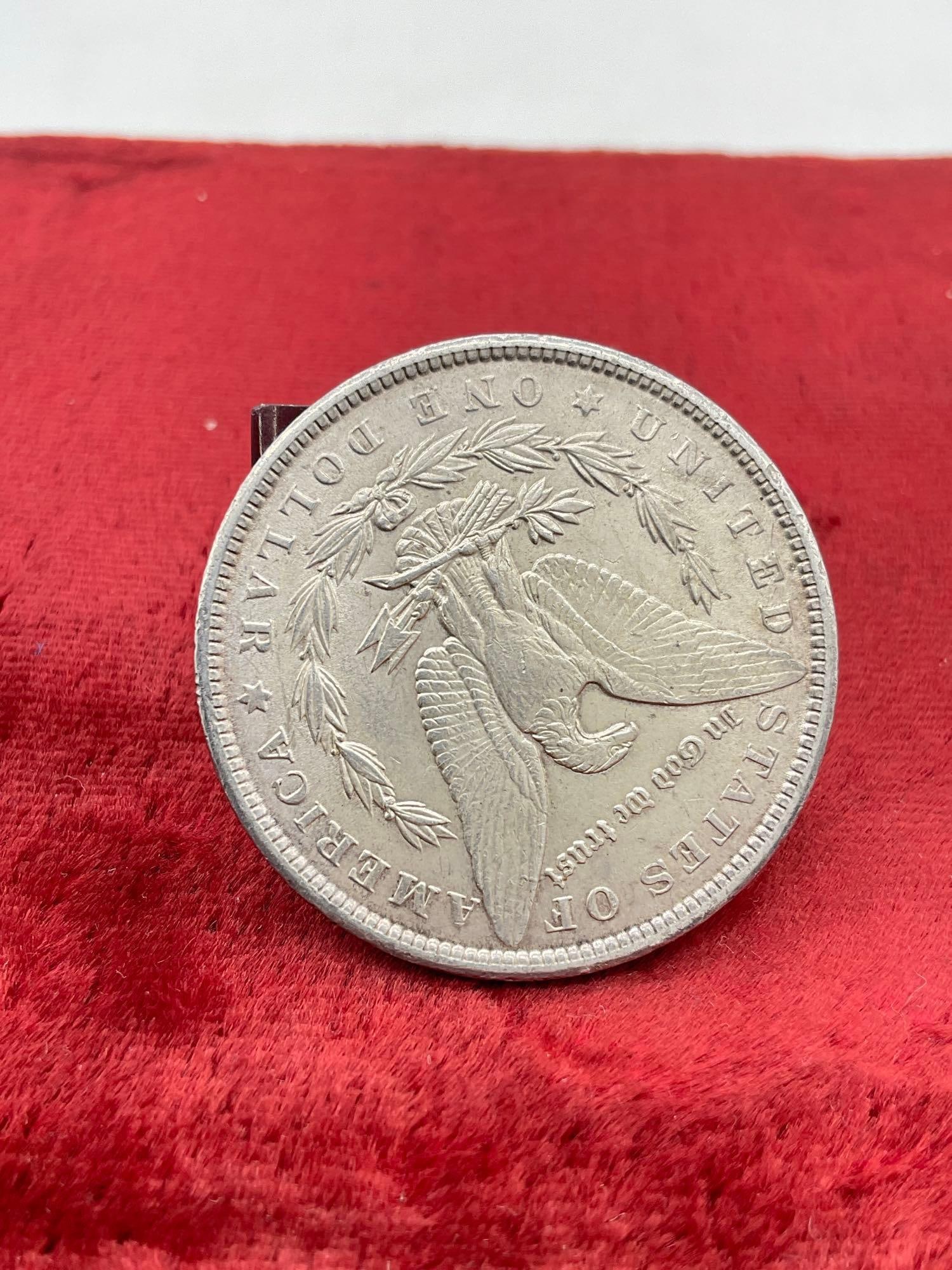 Antique 1900 Silver Morgan Dollar coin is in nice condition see pics - 2