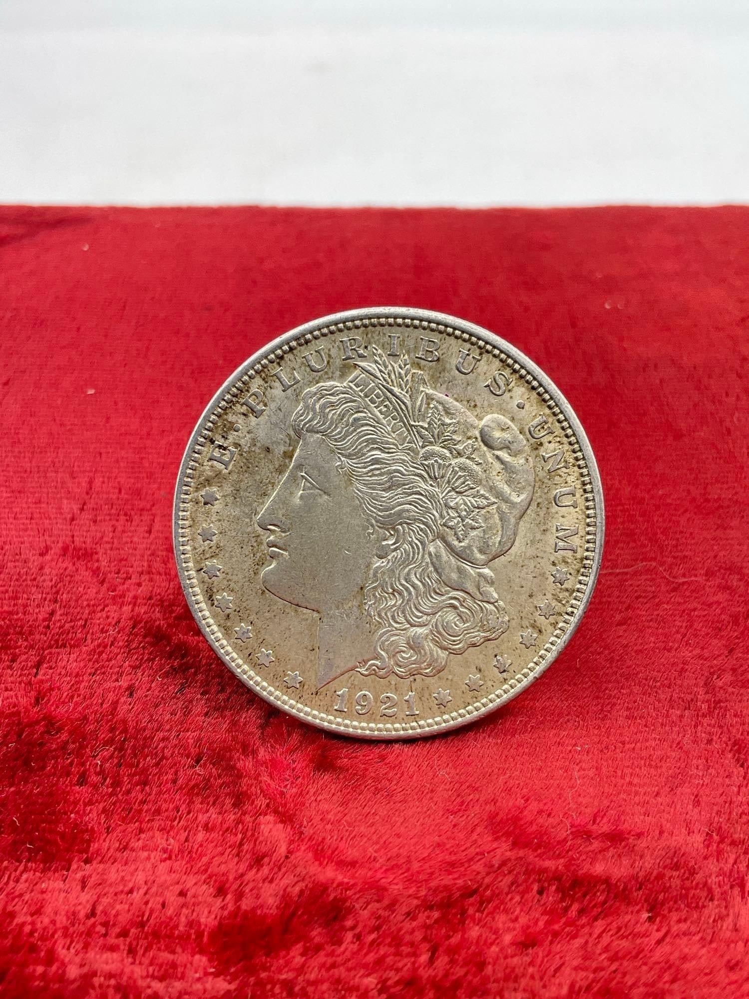 Antique 1921 Silver Morgan Dollar coin is in nice condition see pics: C-5880