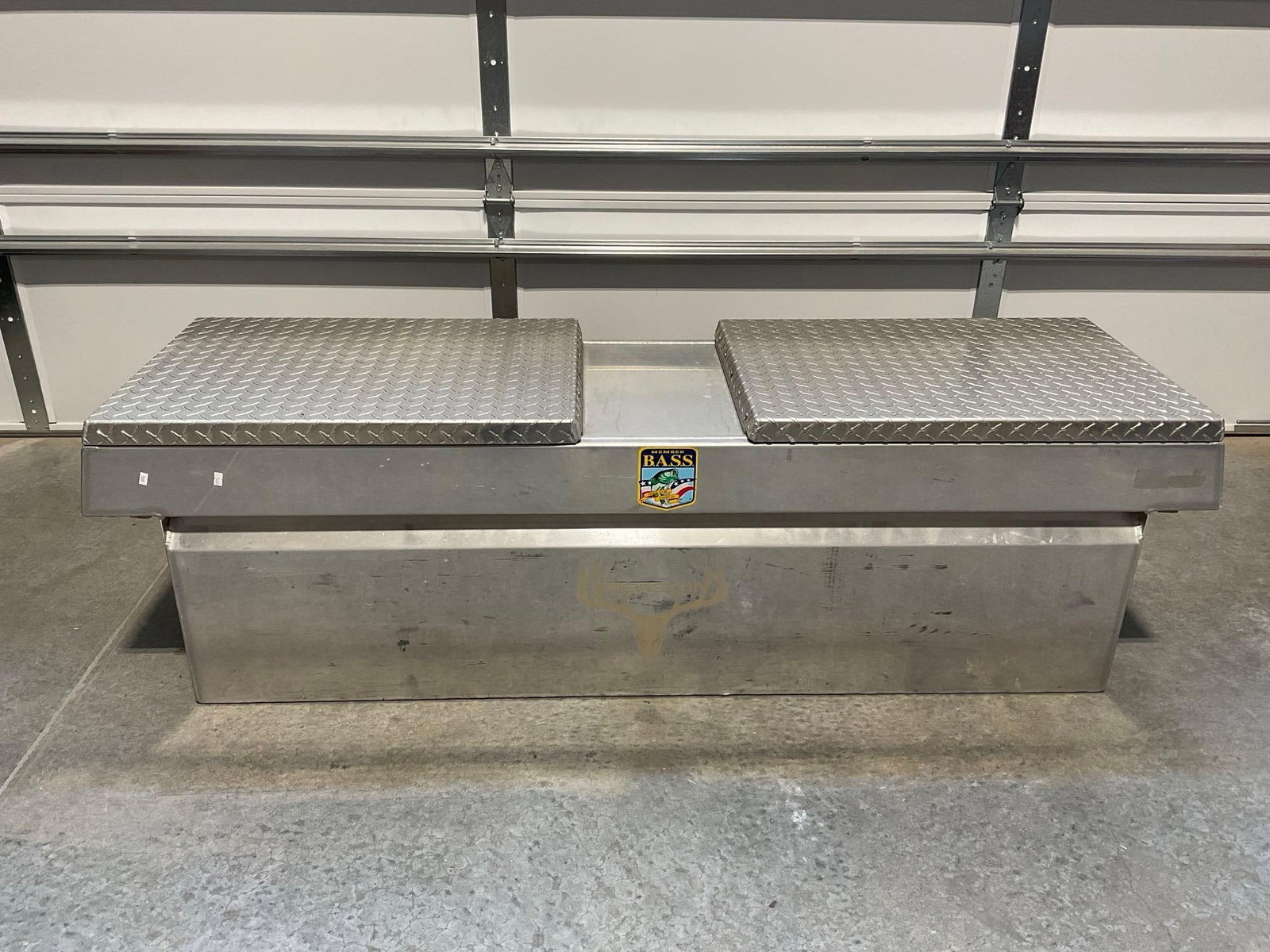 Protech Truck Tool Box, Trunk style, 20h x 70w x 21d inches, latching & locking: Did not find a key among the pieces inside. Fits approx 61 wide, 20 deep, & 14 inches wide within a truck bed. Appears to be in good shape. The piece measures approx 20h x 70w x 21d inches. See