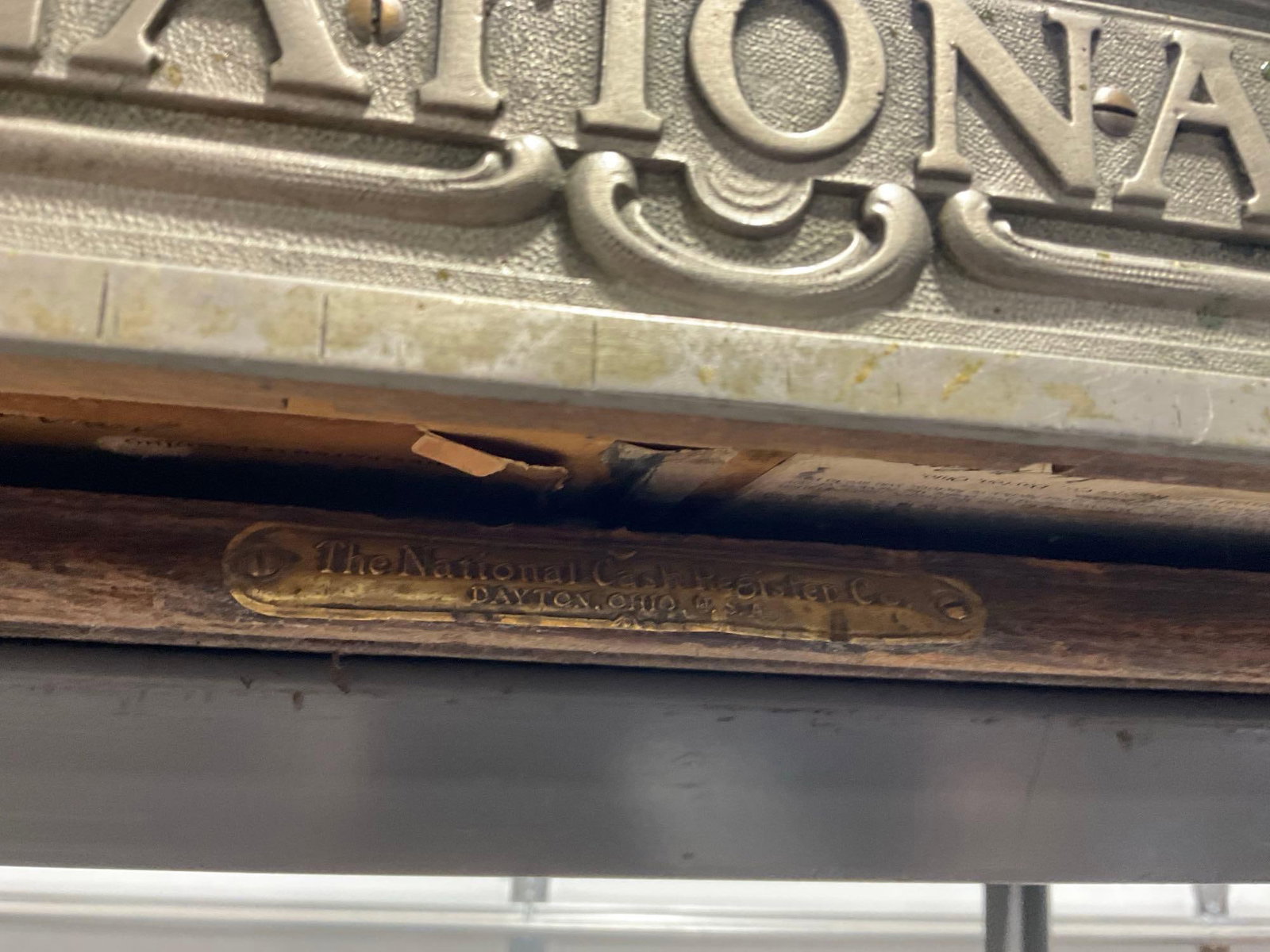 Antique 1917 National Cash Register Co. quite heavy, no key, cast metal construction - 11