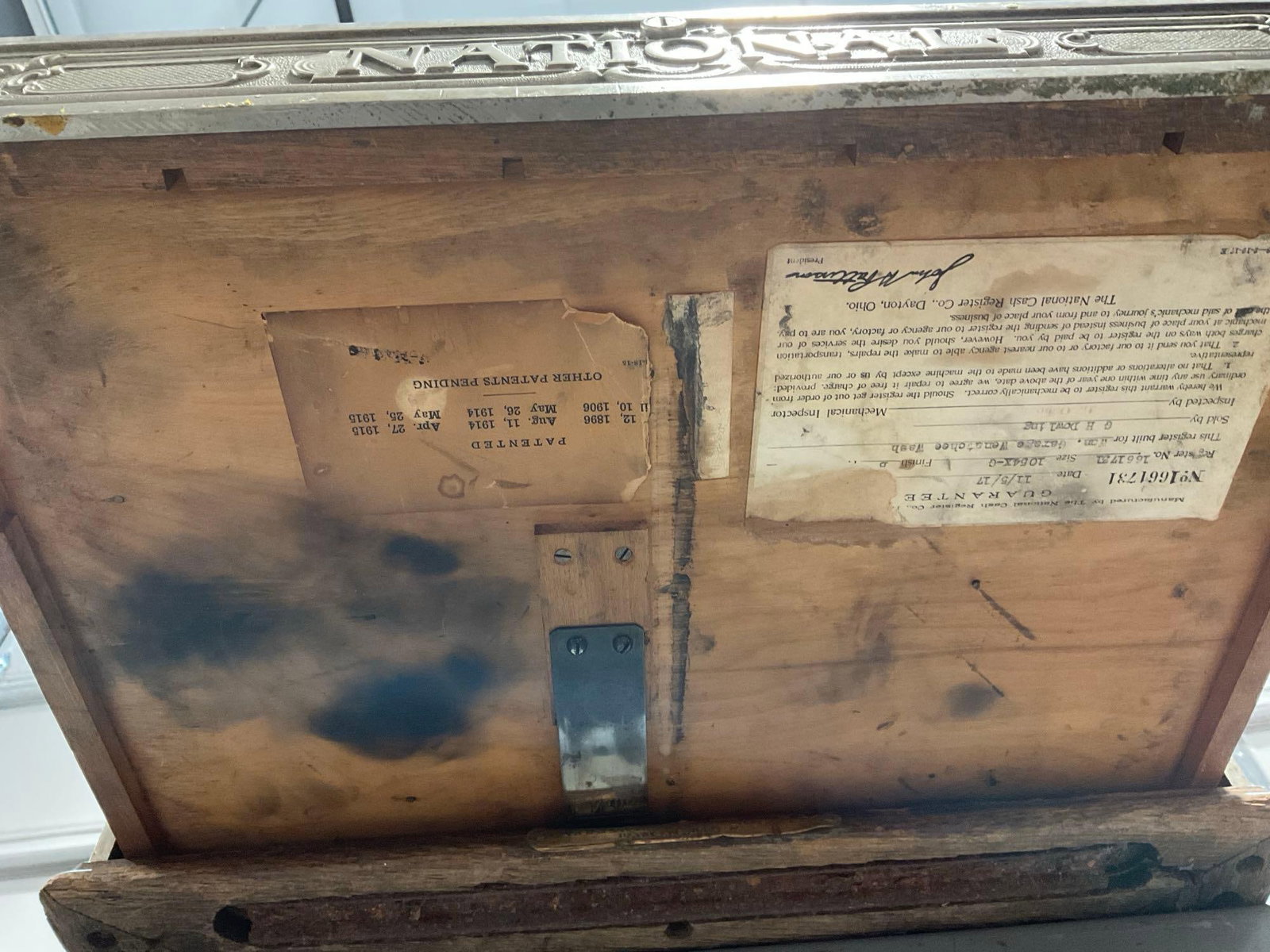 Antique 1917 National Cash Register Co. quite heavy, no key, cast metal construction - 9