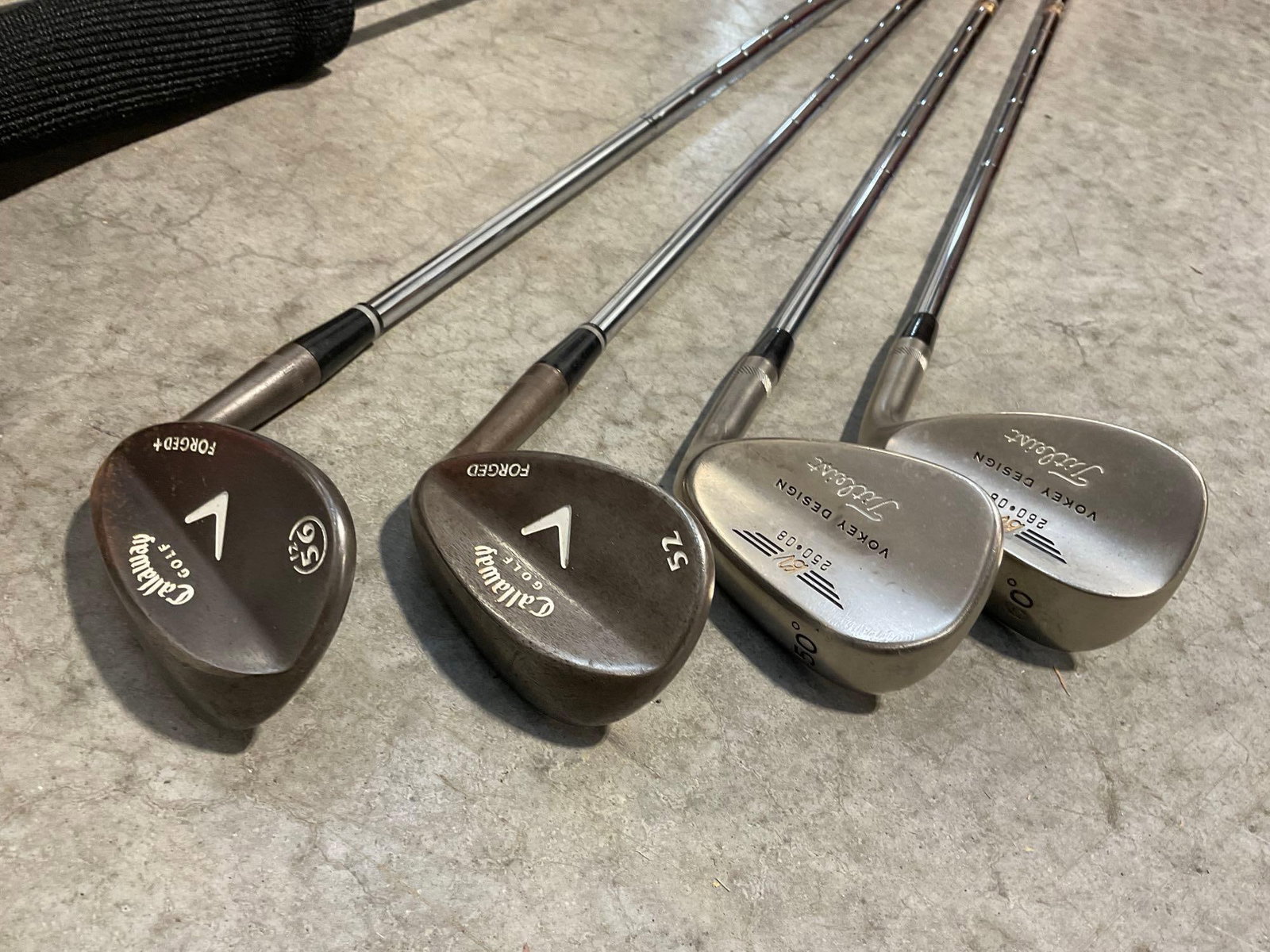 Set of Callaway & Titleist Golf Clubs, & Callaway Stand Bag, clubs in desc - 8