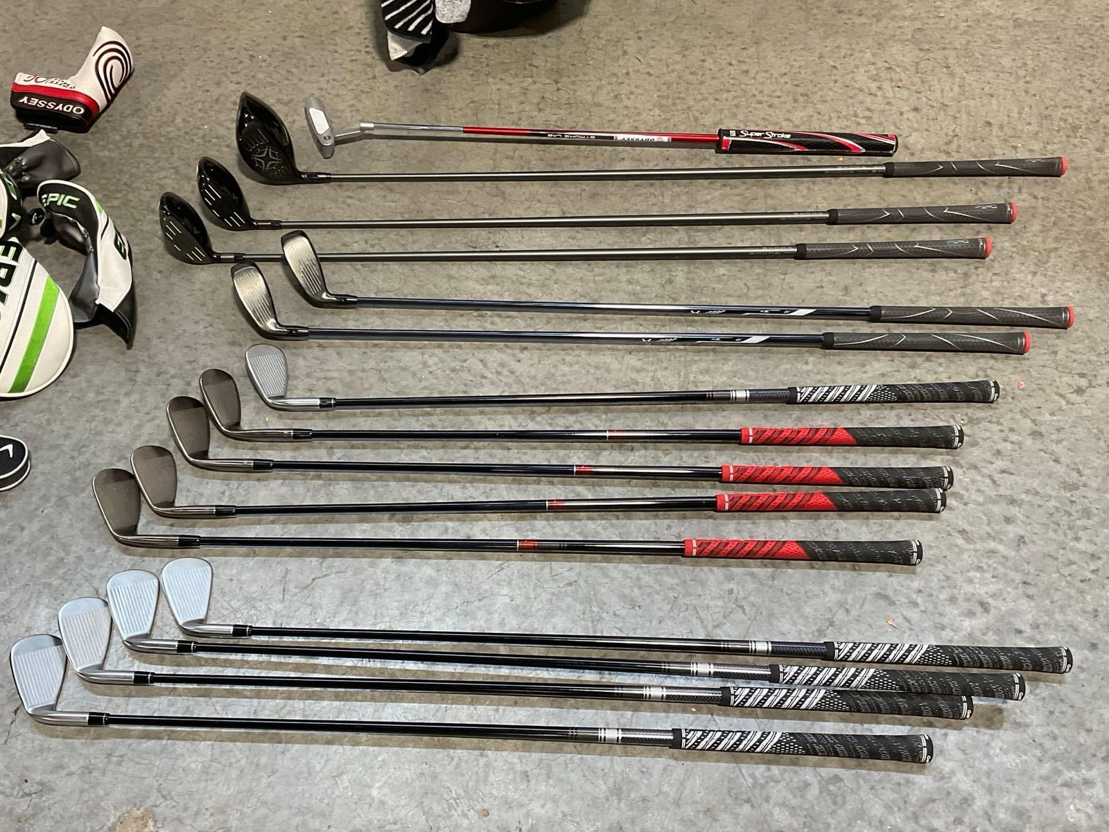 Callaway Driver, Wood & Irons Set w/Sun Mountain Golf Bag Duck Hunter, lots of accessories as well - 5