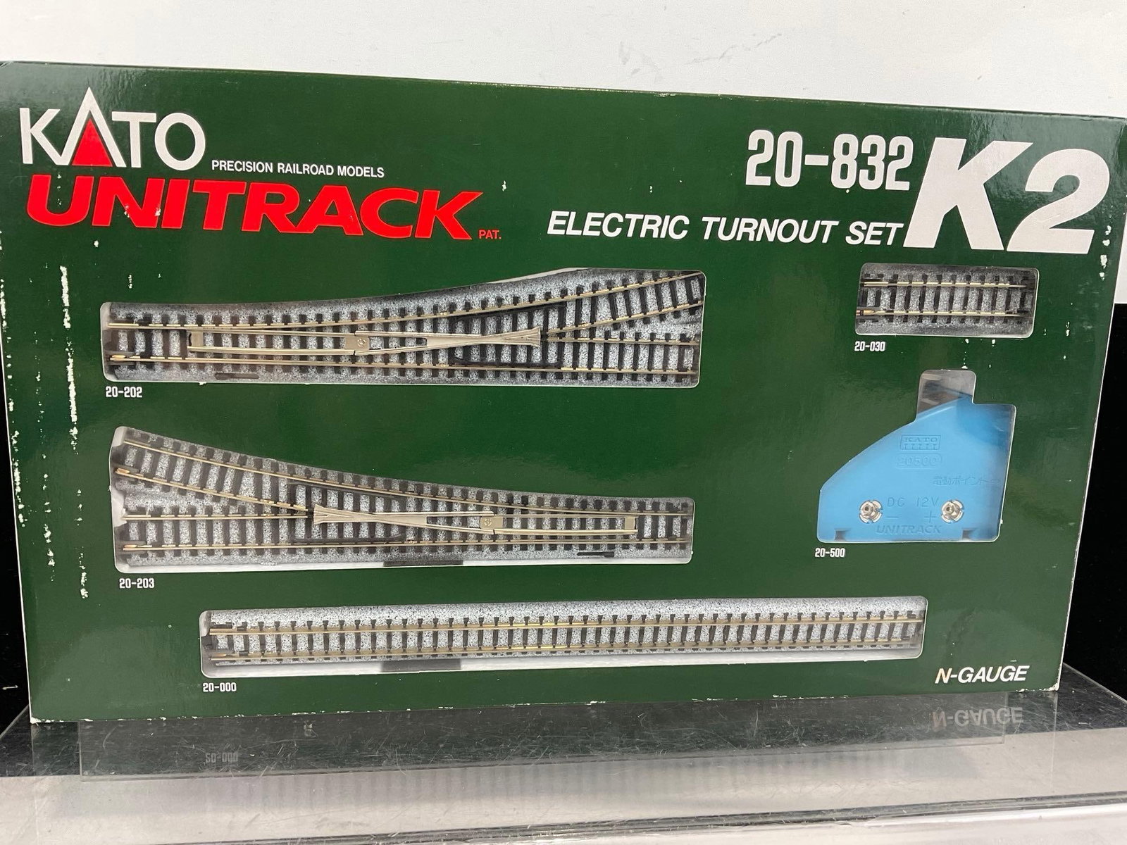 Kato Unitrack 2 Sets, 20-831 K1 Standard Set & 20-832 K2 electric turnout set, N-Gauge size - 6