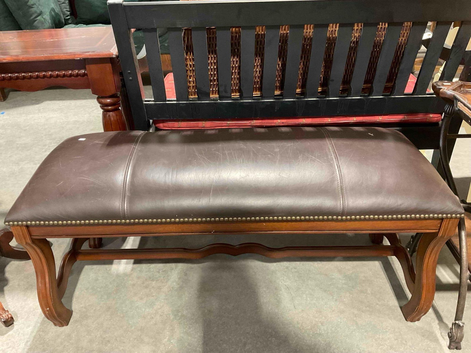 Modern United Furniture Wooden Bench w/ Brown Leather Cushion. Fair Condition. See pics, (1 of 5)