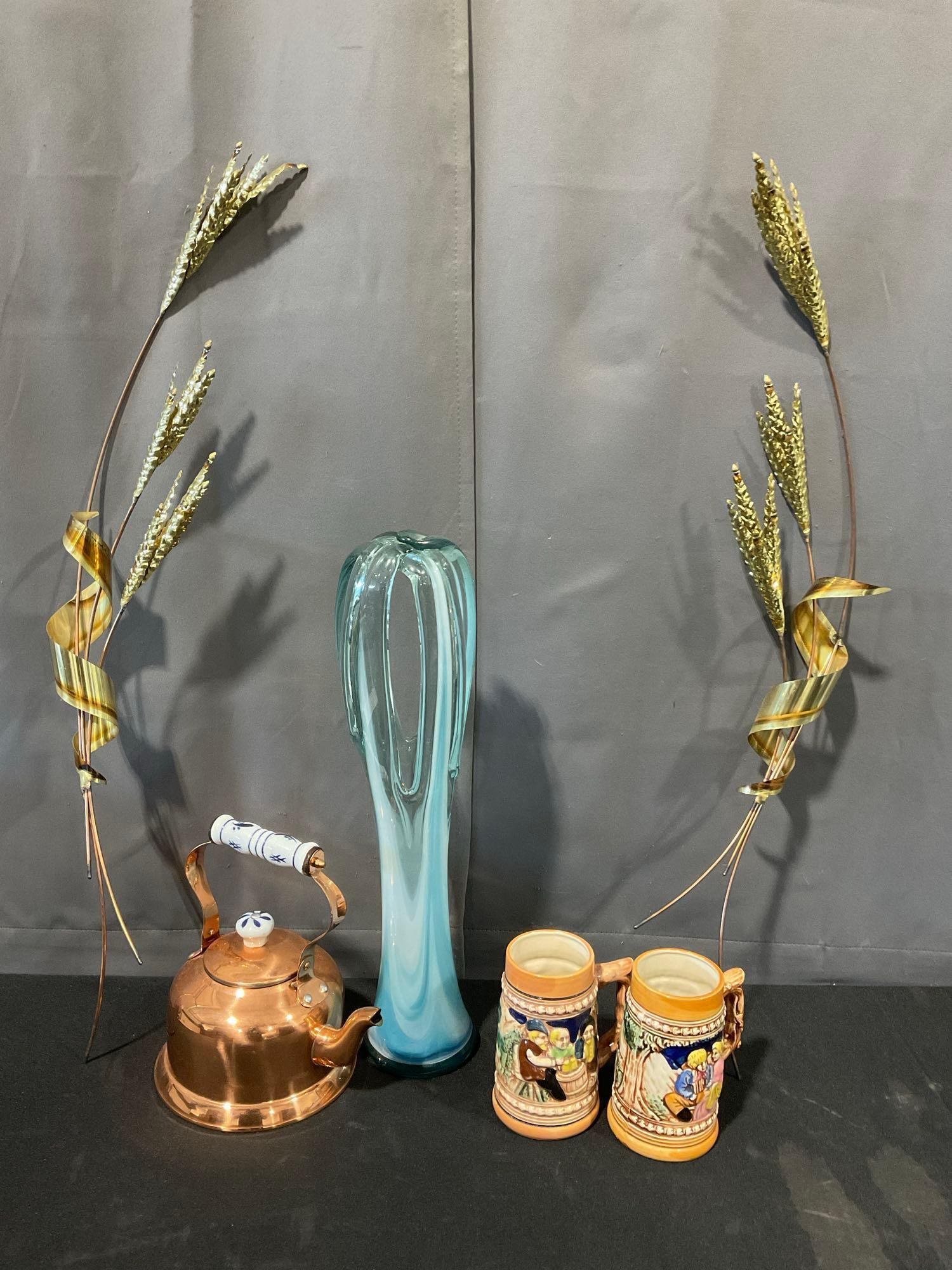 Pair of Brass/Copper Wheat Stalks, Copper Teapot, 2 Beer Steins, & Murano style Blown Glass Art V...: Appears to be in good shape. The piece measures approx 18h x 25w x 8d inches. See pics. E-5830