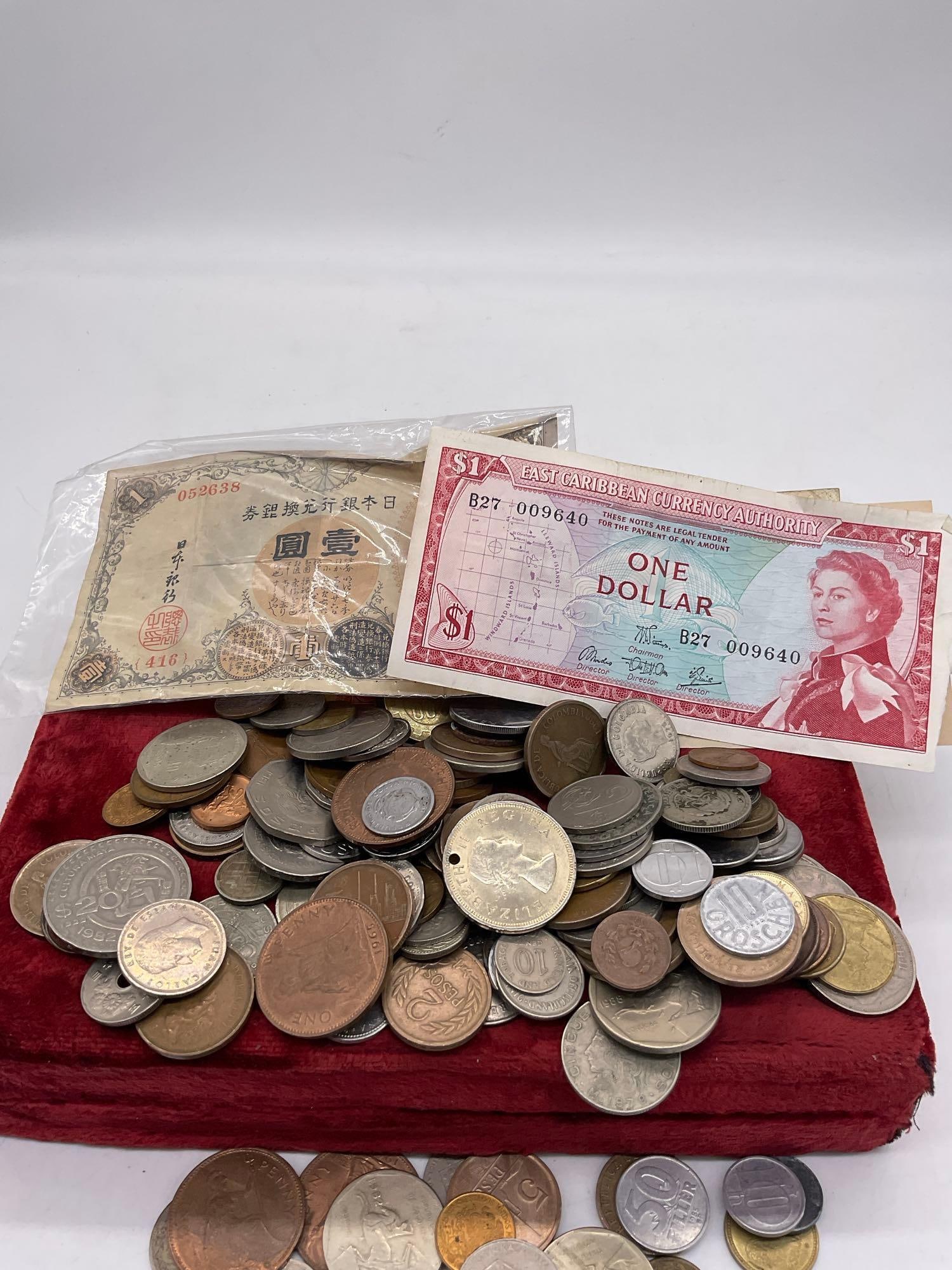Large selection of foreign Currency and coins from around the world. - 5
