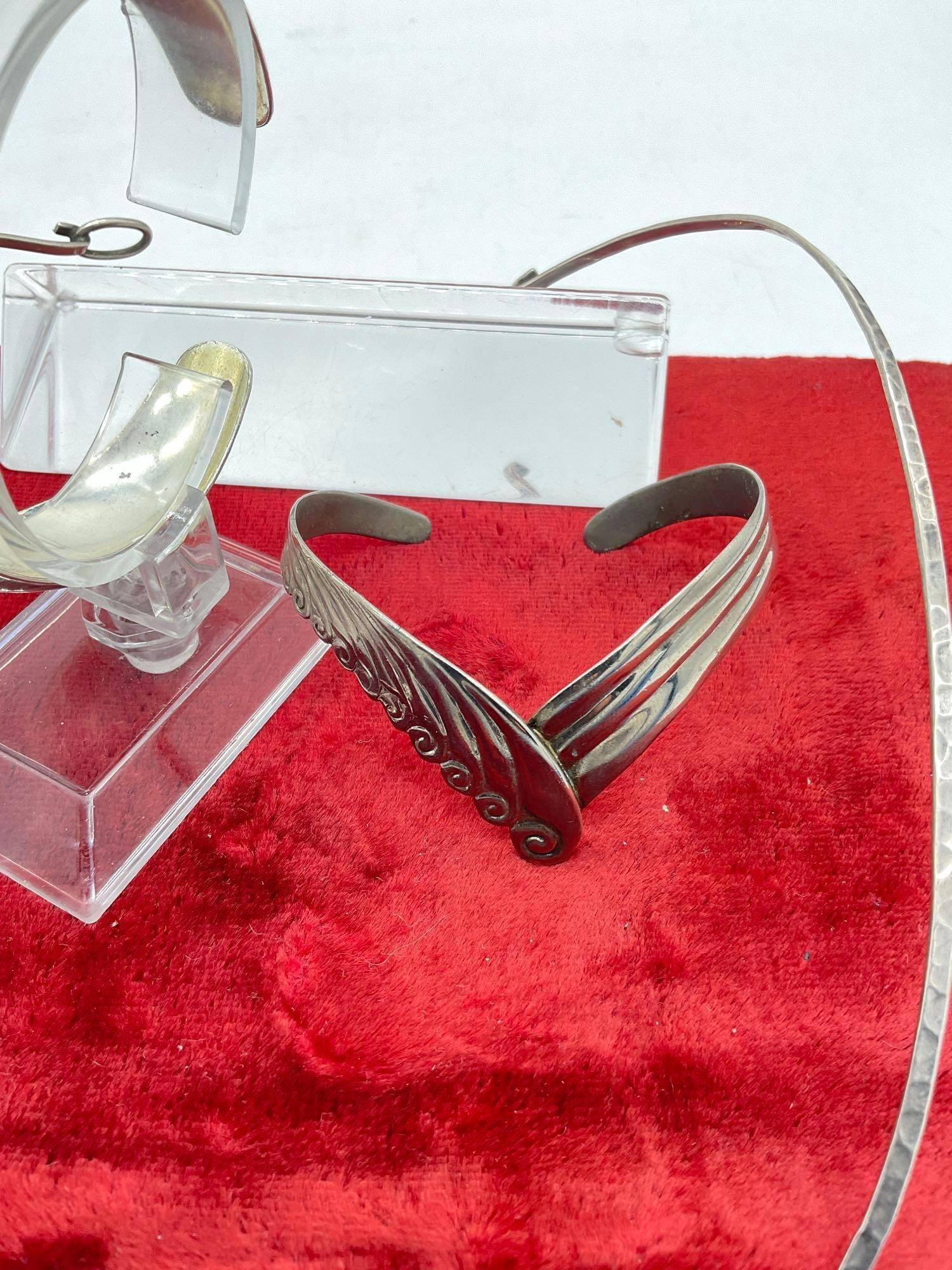 Pair of vintage Sterling silver cuff bracelets and a choker style Necklace see pics - 2