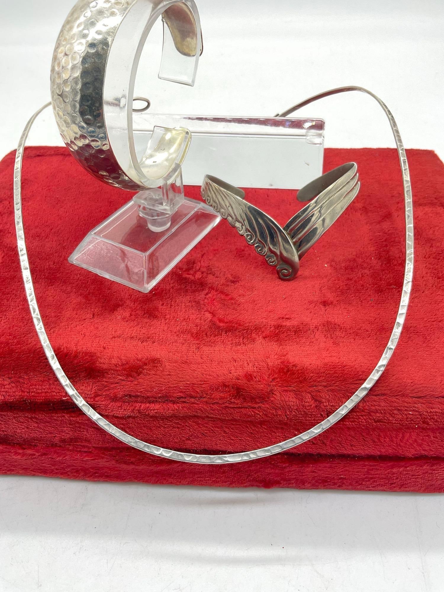 Pair of vintage Sterling silver cuff bracelets and a choker style Necklace see pics - 4