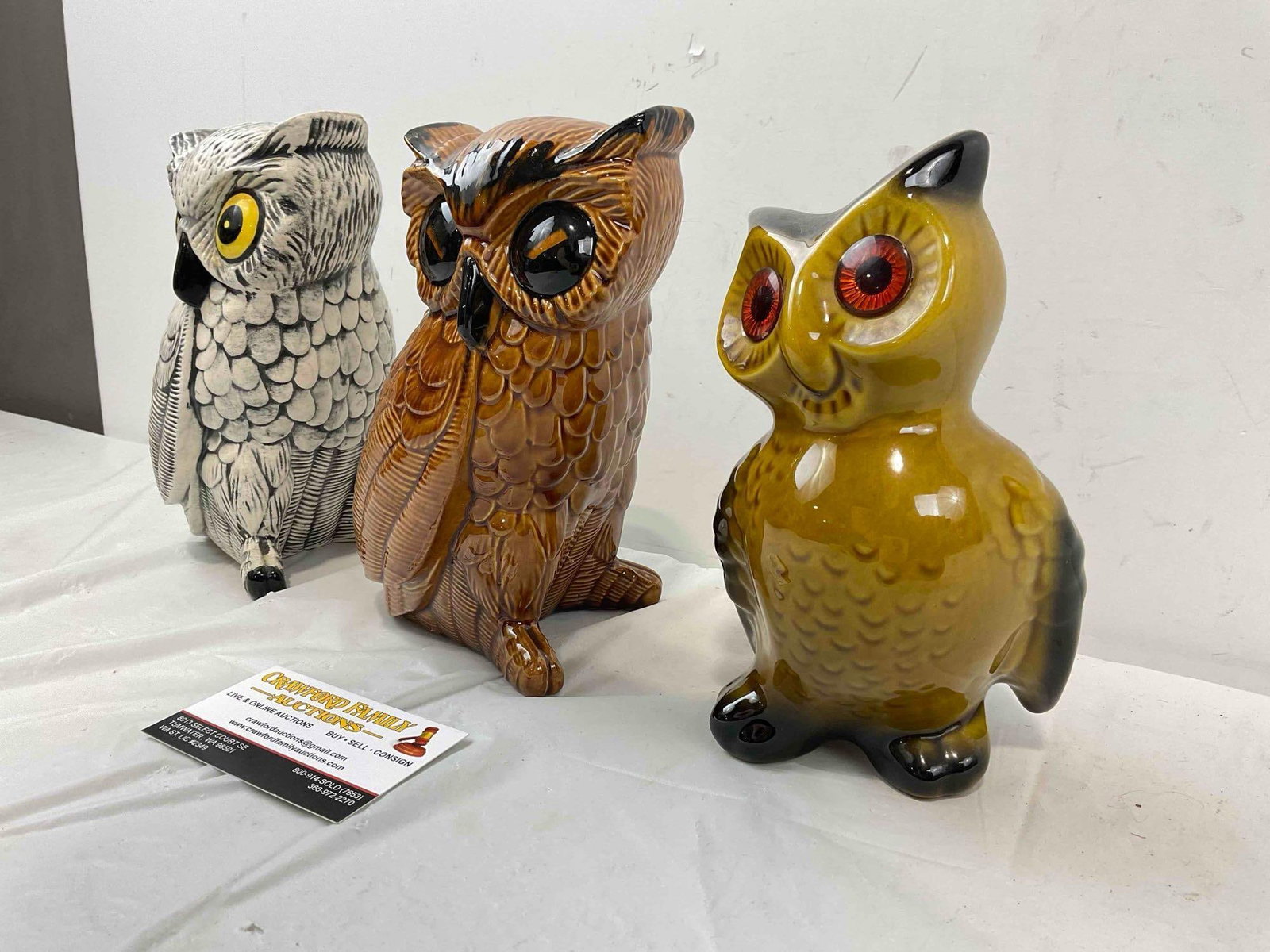 3 pcs Vintage Ceramic Owl Figurines. Good Condition. See pics - 2