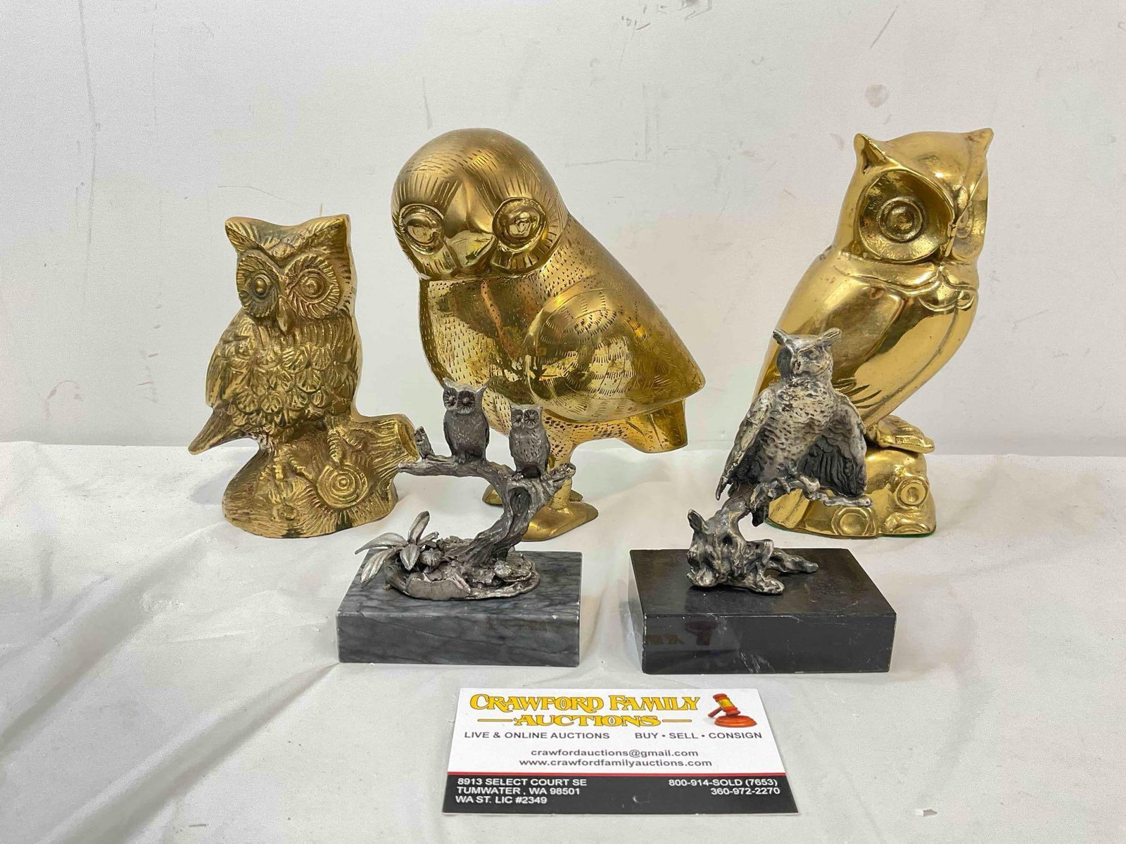5 pcs Vintage Metal Owl Figurines, 2x Pewter w/ Marble Bases & 3x Brass. Good Condition. See pics.: 5 pcs Vintage Metal Owl Figurines, 2x Pewter w/ Marble Bases & 3x Brass. Good Condition. Minor wear indicative of age and use, otherwise looks to be in good condition. Fits in box measuring 11" x 