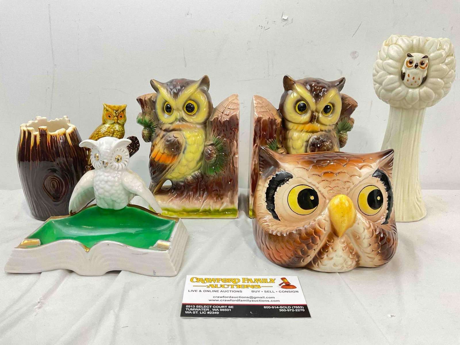 6 pcs Vintage Ceramic Owl Figurines, incl. Japanese Book Ends, Ash Tray & Much More! See pics.: 6 pcs Vintage Ceramic Owl Figurines, incl. Japanese Book Ends, Ash Tray & Much More! Minor wear indicative of age and use, condition otherwise looks to be good. Fits in box measuring 12" x 12" x 9